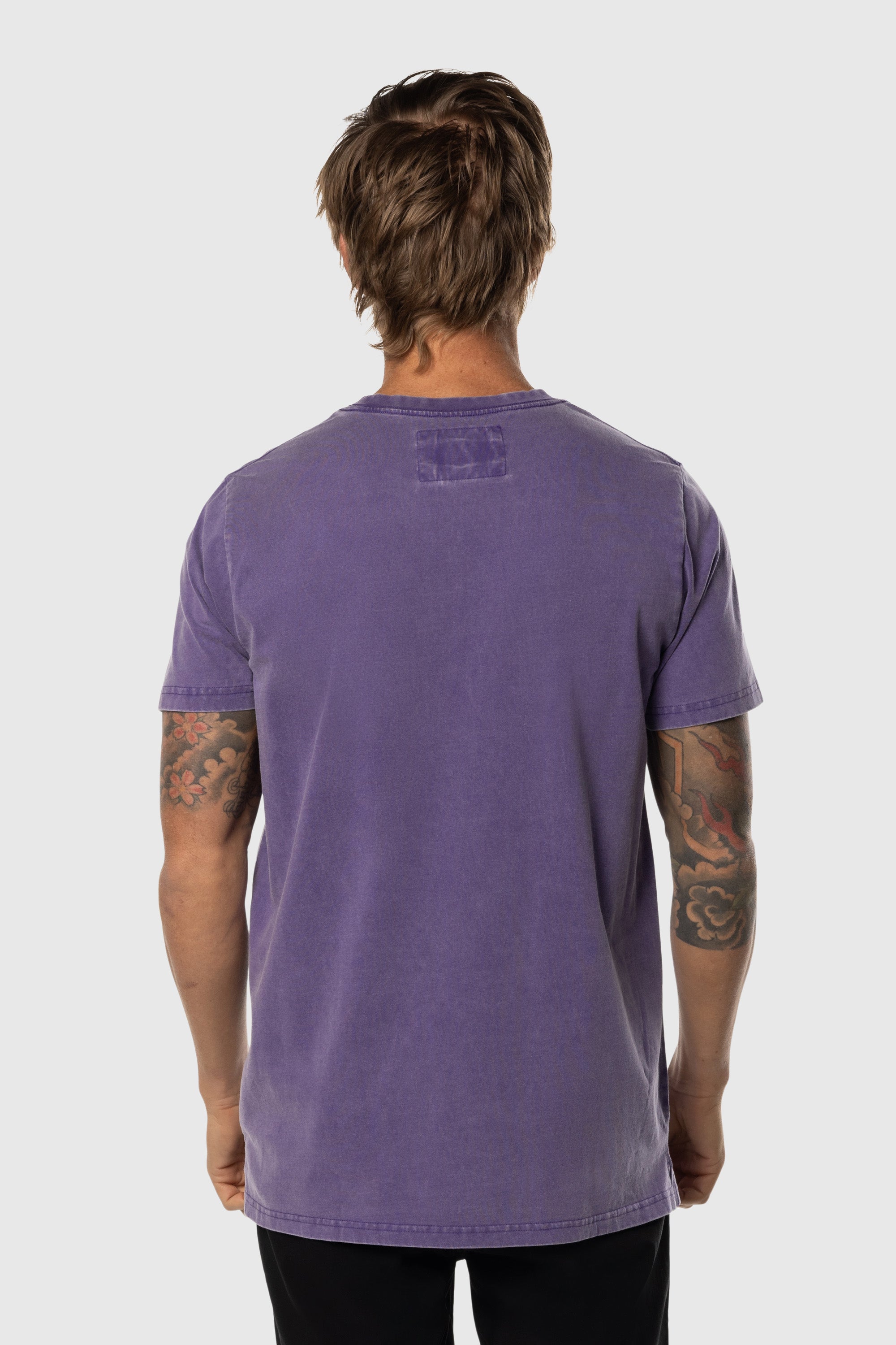 Alien Abduction T-Shirt for Men & Women | Funny UFO Alien Tee | Sci-Fi Graphic Novelty Shirt | Perfect for Cosplay, Comic Con & Science Fiction Fans