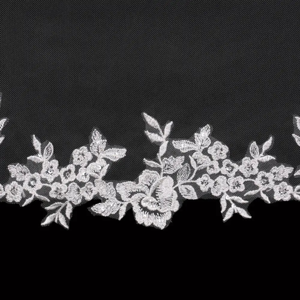 Single Tier Bridal Veil | V2398SF | Elegant Wedding Accessory for Brides & Formal Occasions