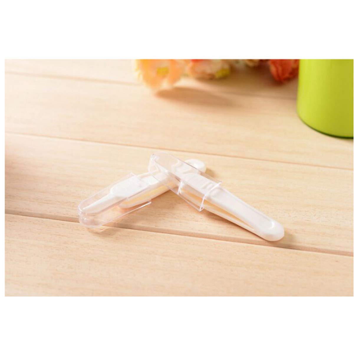 Safe Baby Nose & Ear Cleaner Tweezers - White for Gentle Cleaning