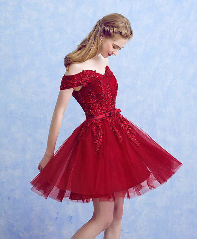 Burgundy Lace Tulle Short Prom Dress for Women, Elegant Homecoming Dresses with Lace Details - Perfect for Prom Night, Homecoming Dance, and Special Occasions