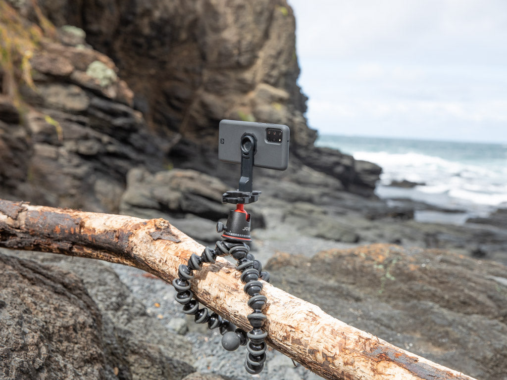 Universal Camera Tripod Adapter - Compatible with DSLR, Mirrorless & Smartphones - Perfect for Photography, Vlogging & Live Streaming