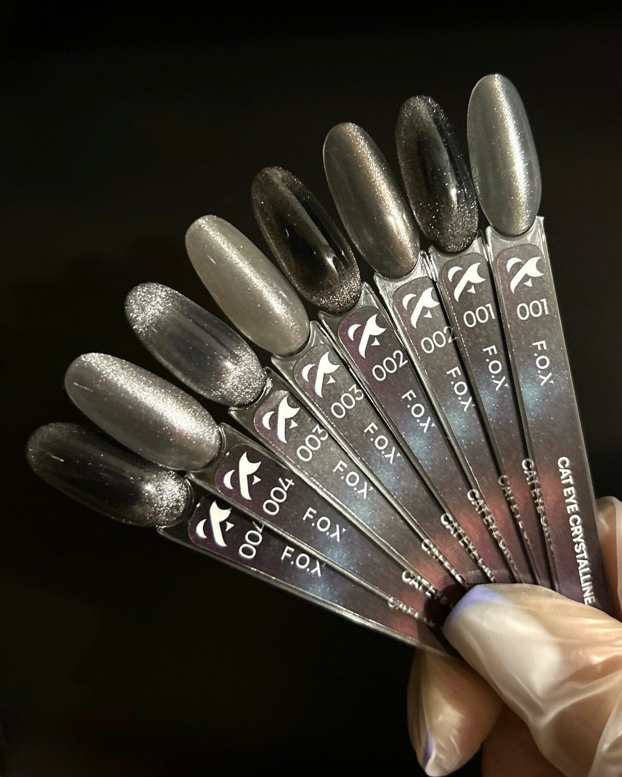 F.O.X Cat Eye Crystalline 002 Nail Polish - 7ml Long-Lasting Gel Polish for Salon Quality Manicures - Perfect for Nail Art, Special Occasions & Everyday Wear