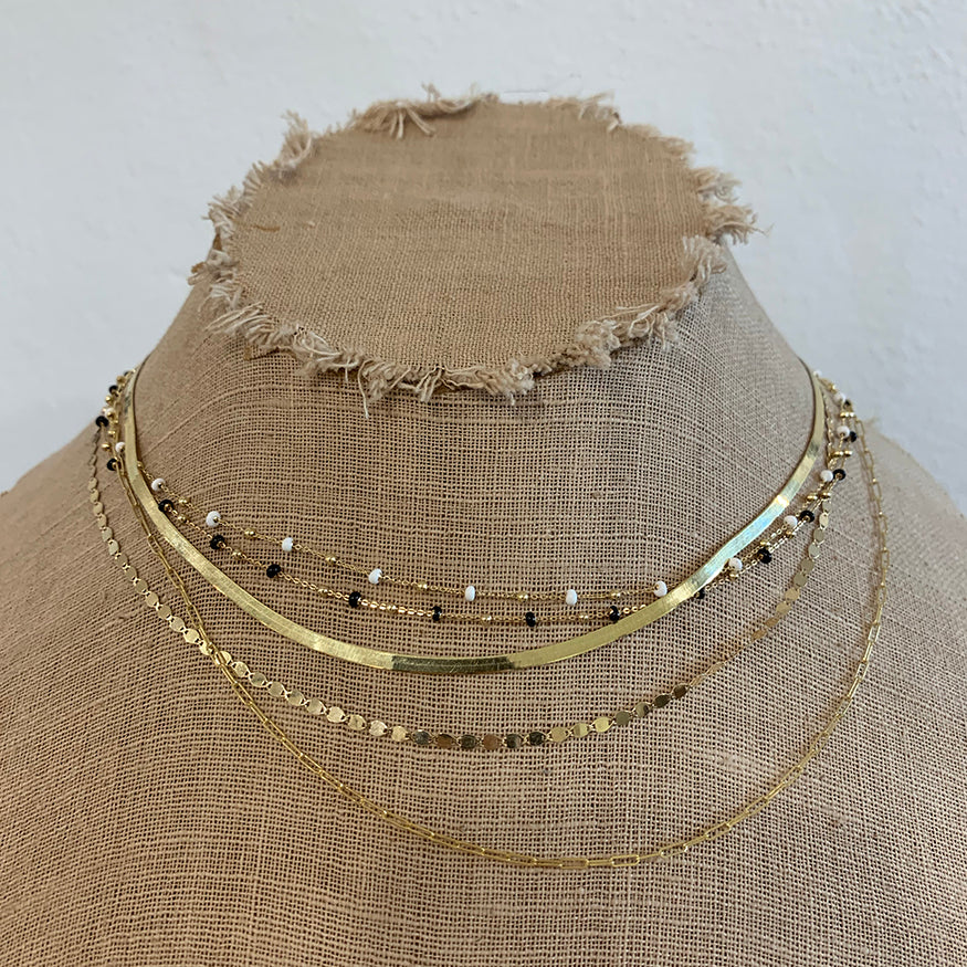 Elegant Black Enamel Gold Chain Necklace for Women - 18K Gold Plated Dainty Pendant Jewelry - Perfect for Date Night, Wedding & Everyday Wear
