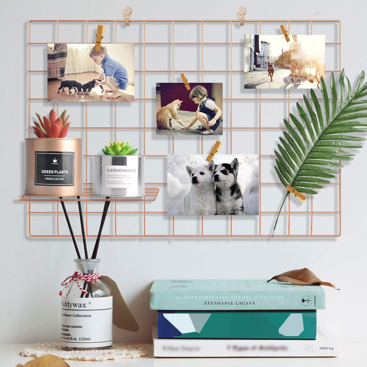 Pulatree 25.6 x 17.7 Inch Rose Gold Metal Grid Photo Wall Panel - Wire Mesh Display Organizer for Photo Hanging, Wall Decor & Storage - Perfect for Bedroom, Office, Gallery & Instagram Display