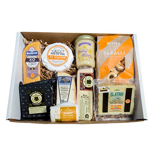 Premium Artisan Cheese Gift Box - 80 Portions Gourmet Cheese Selection (Montamore, Gouda, Brie) - Perfect for Holiday Gifts, Wine Pairing & Charcuterie Boards - Ideal for Dinner Parties, Romantic Evenings & Corporate Gifting