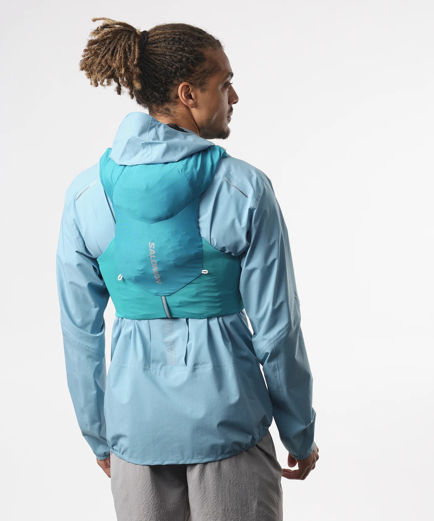 Adv Skin 5 Hydration Pack with Included Flasks - Unisex Running Vest for Trail Runners & Outdoor Enthusiasts - Perfect for Hiking, Marathon Training and Adventure Sports