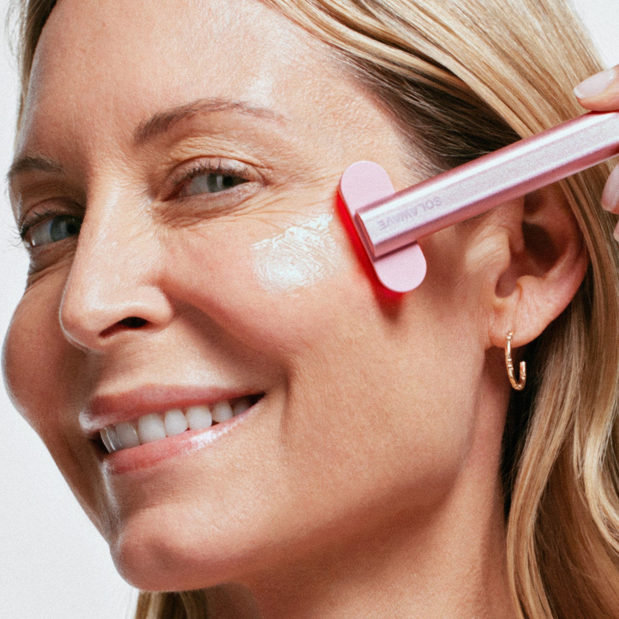 Professional Red Light Therapy Skincare Wand for Anti-Aging & Acne Treatment - At-Home Facial Device for Wrinkle Reduction & Skin Rejuvenation