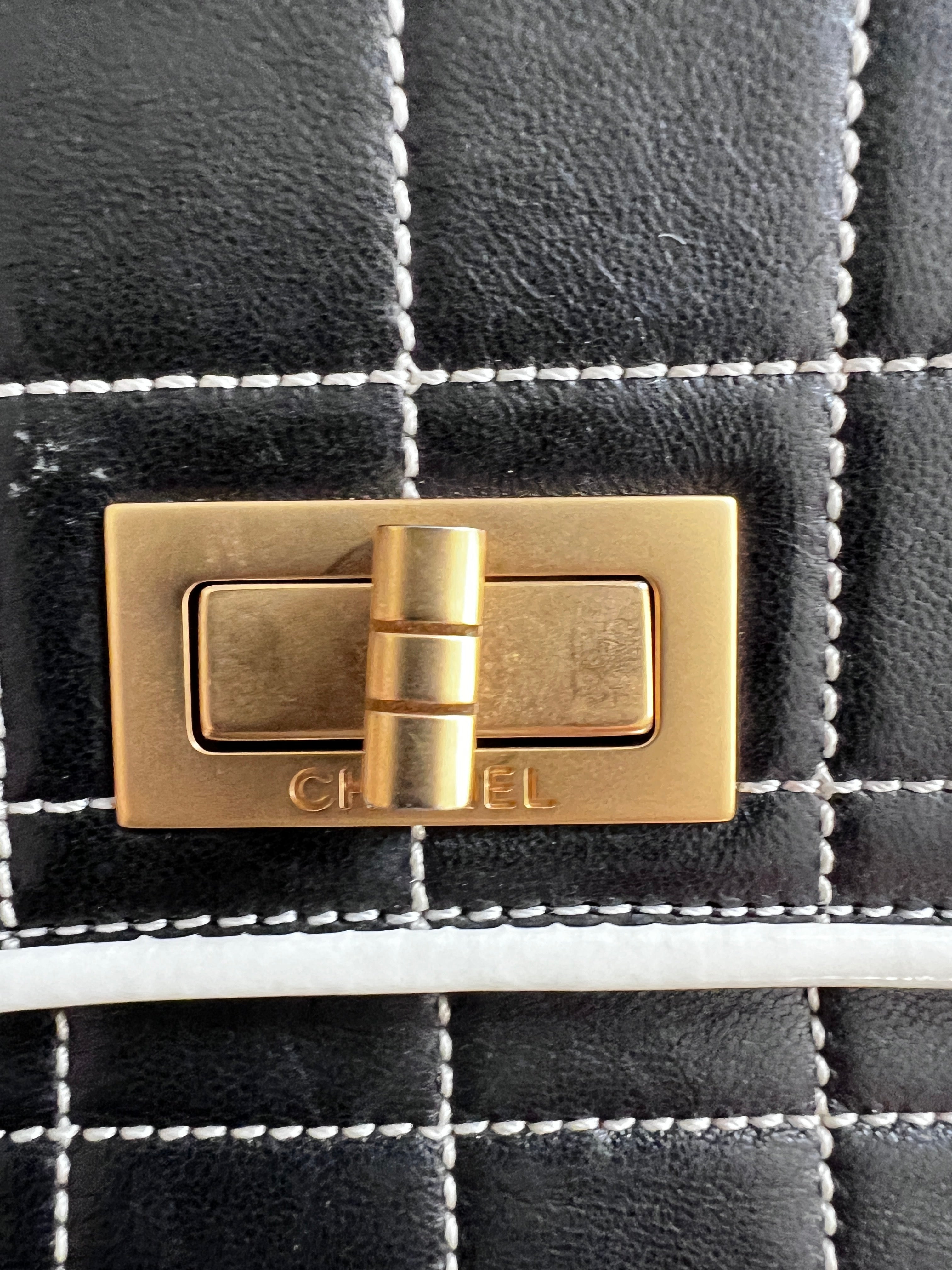 Chanel 2.55 Reissue Bag 2000 Vintage - Classic Flap Shoulder Bag for Women | Perfect for Date Night, Office & Special Occasions
