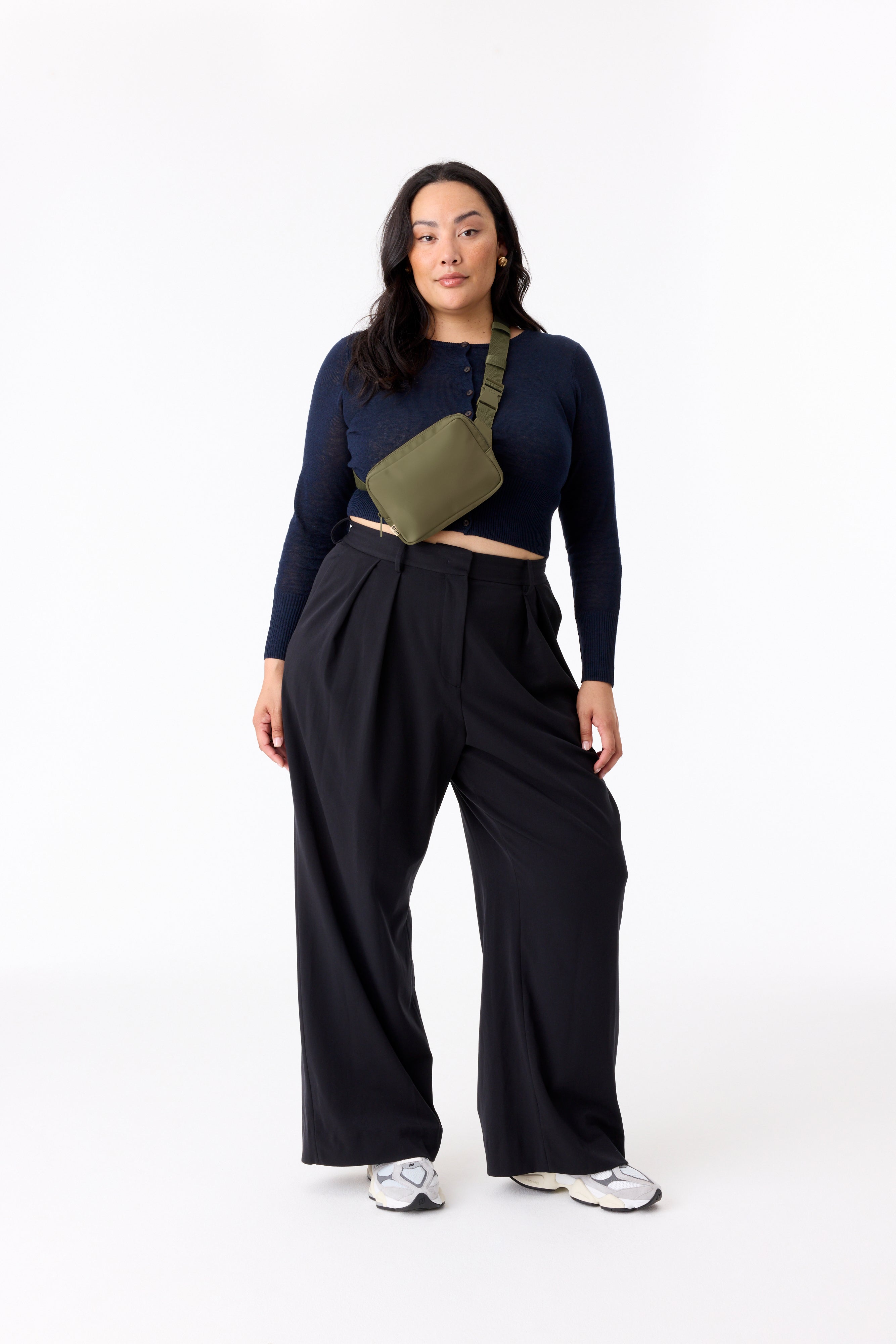 Stylish Olive Belt Bag for Women & Men - Trendy Waist Pack Fanny Pack - Perfect for Travel, Hiking, Running & Everyday Use