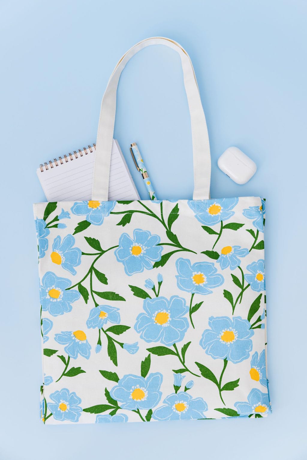 Kate Spade New York Women's Canvas Tote Bag - Floral Print Work Bag, Teacher Tote & Beach Bag with Pockets | Perfect for Office, School, Travel & Summer Outings