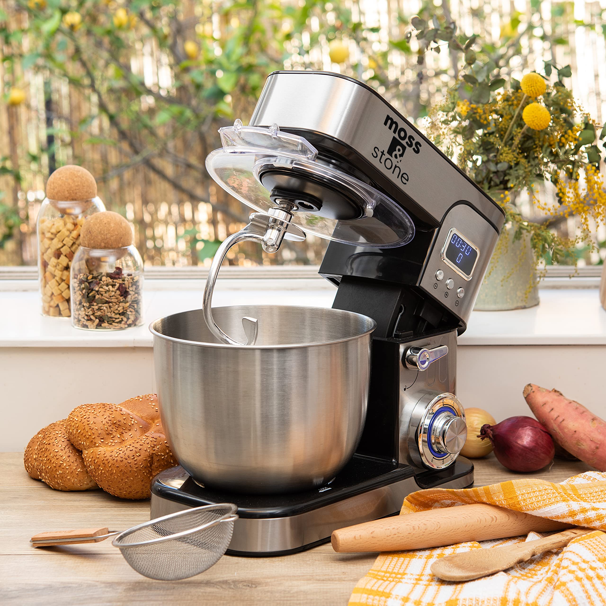 6-Speed Stand Mixer with LCD Display & 5.5QT Stainless Bowl - Includes Dough Hook, Egg Whisk, Beater & Spatula - Perfect for Baking Cakes, Cookies, Bread & Pastries - Kitchen Electric Mixer with Timer for Home Bakers