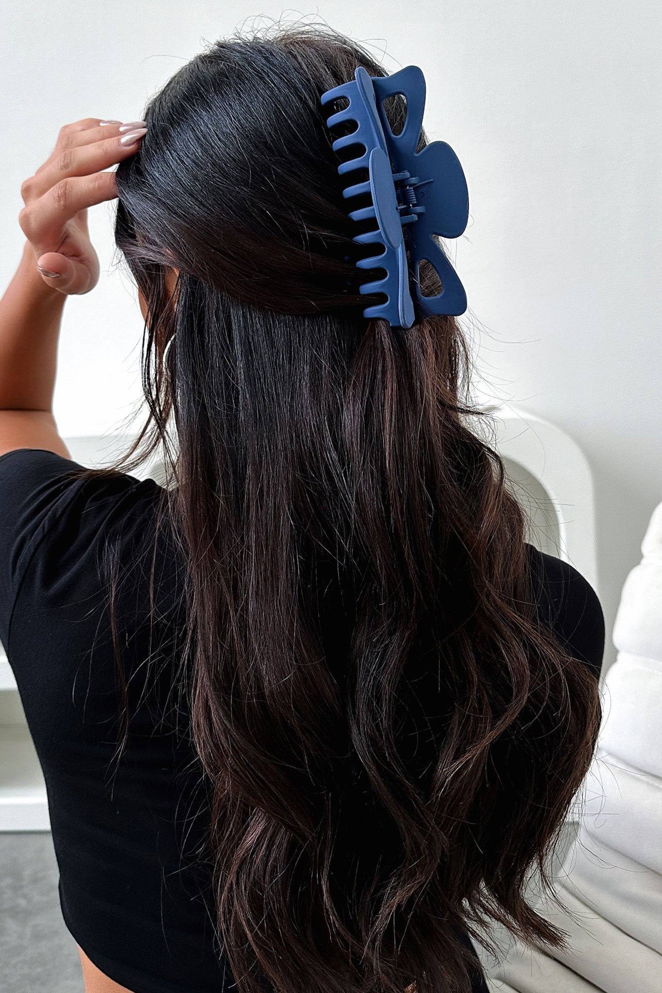 Eli Claw Hair Clip - Blue Hair Accessories for Women & Girls | Perfect for Ponytails, Buns & Updos