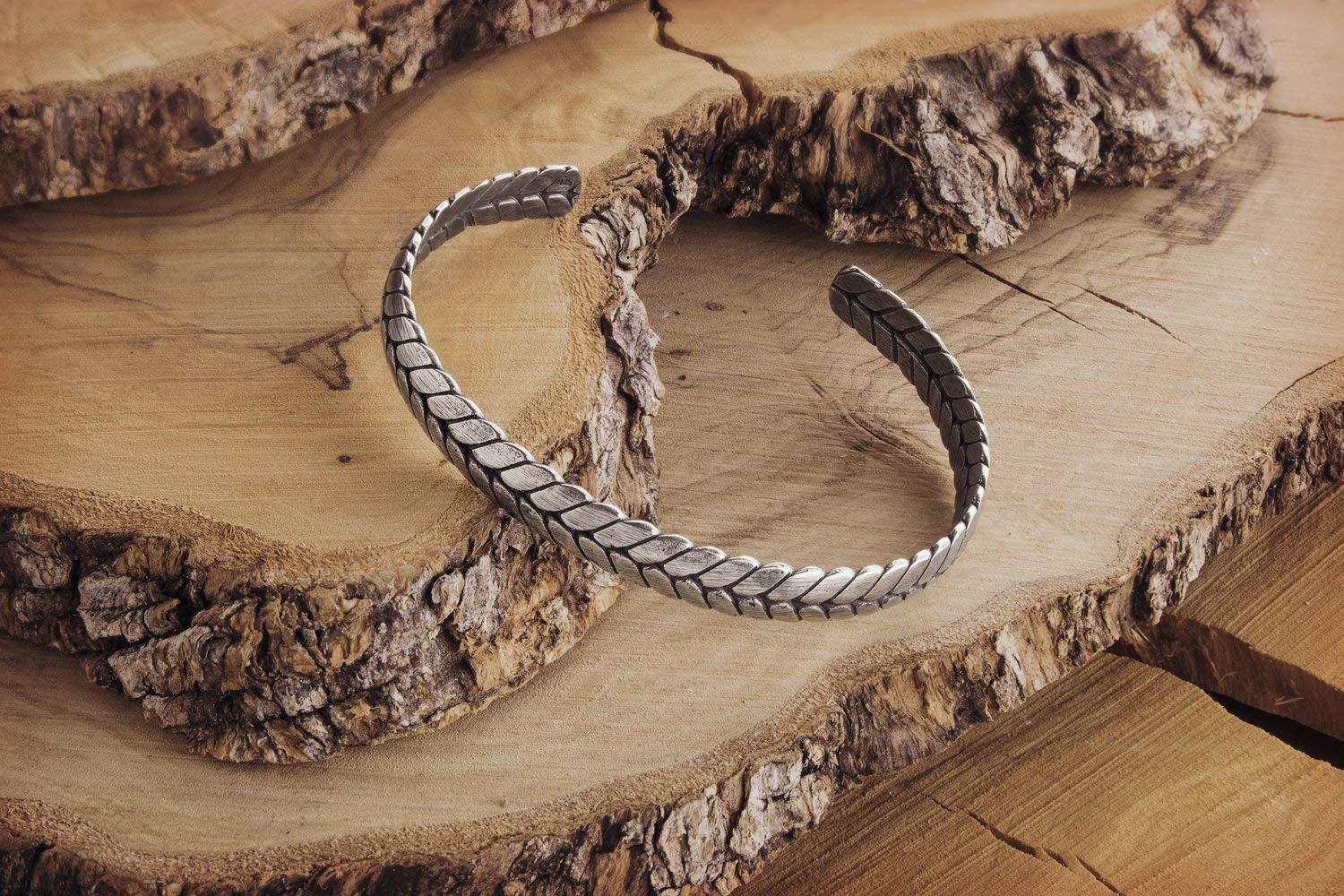 925 Sterling Silver Geometric Patterned Oxidized Cuff Bracelet - Black Silver Oval Bangle for Women & Men | Perfect Gift for Anniversary, Birthday & Special Occasions | Elegant Jewelry for Parties, Weddings & Everyday Wear