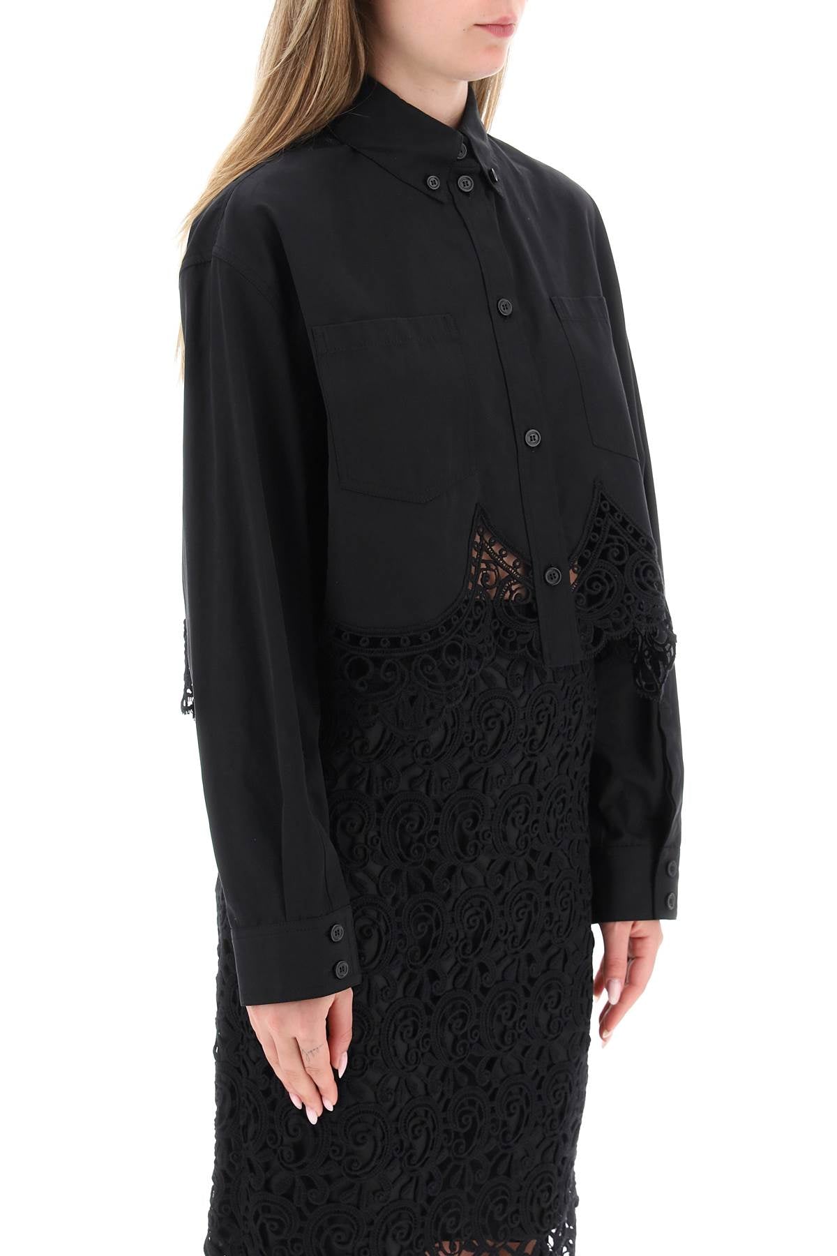 Burberry Cropped Shirt with Macrame Lace Insert - Stylish Women's Fashion Top for Casual Outings & Date Nights