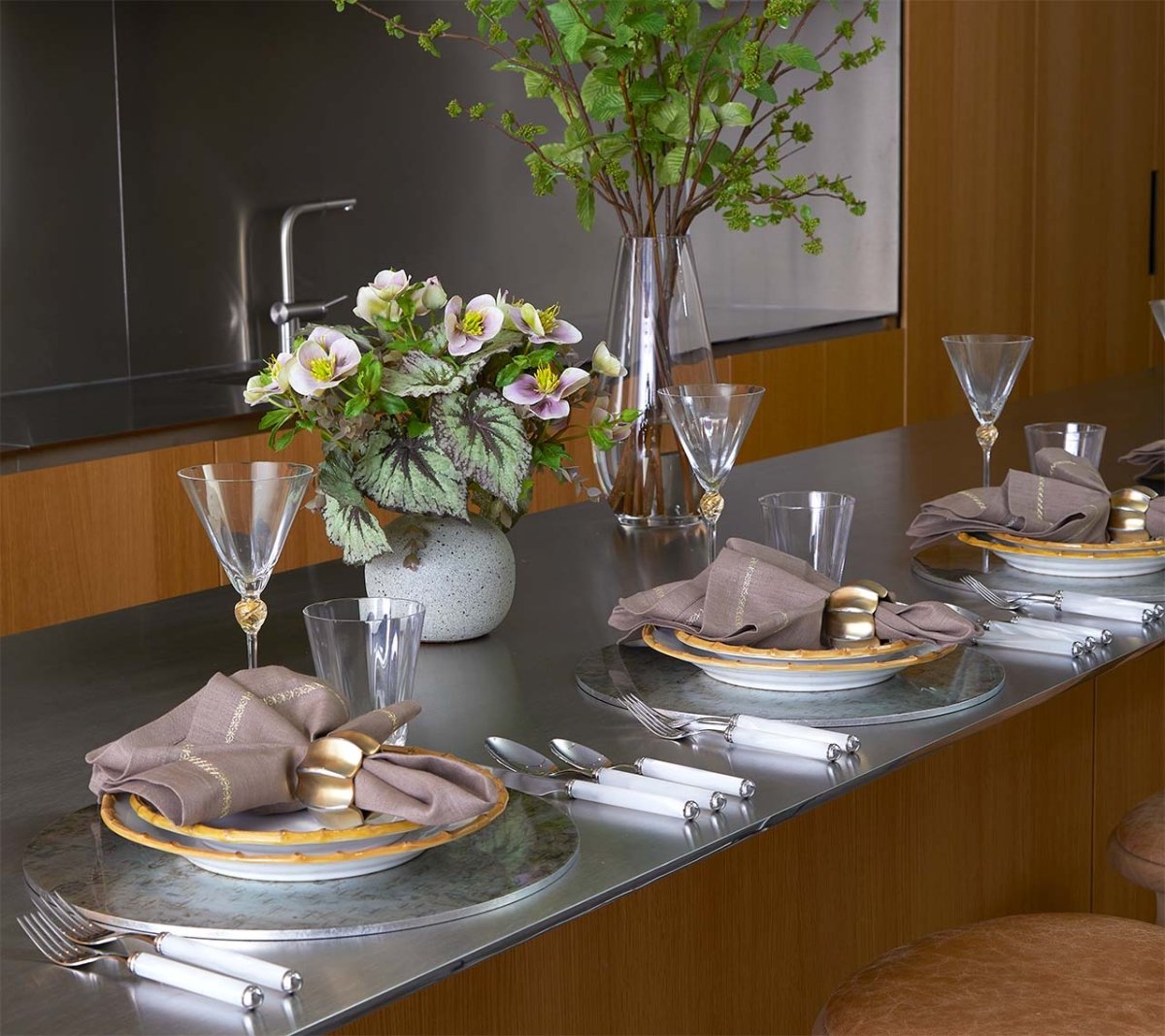 Natural & Silver Chalet Placemat Set of 4 - Elegant Table Setting for Dining Room, Kitchen, or Outdoor Entertaining