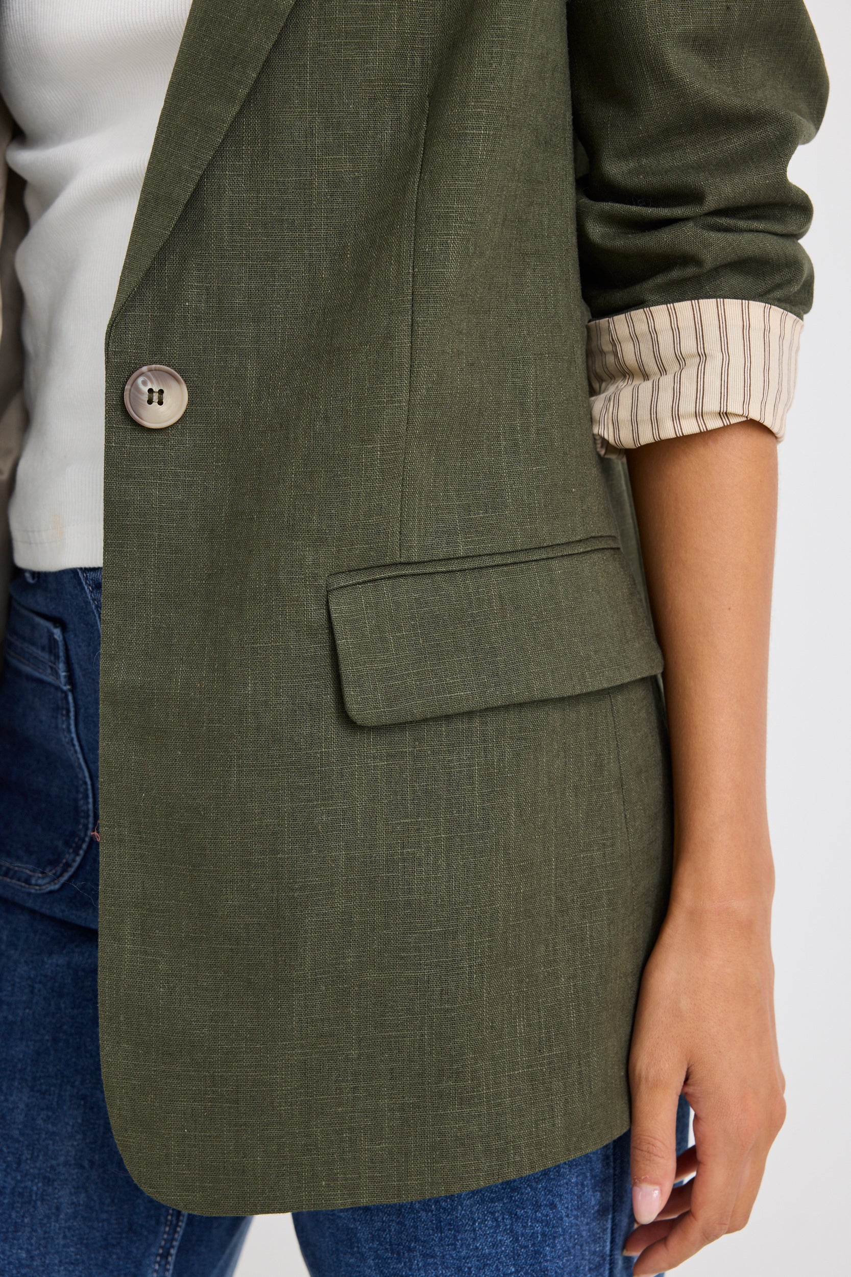 Stylish Khaki Ramie Rolled Sleeve Blazer for Women - Lightweight Summer Office Jacket - Perfect for Business Casual, Workwear & Outdoor Events