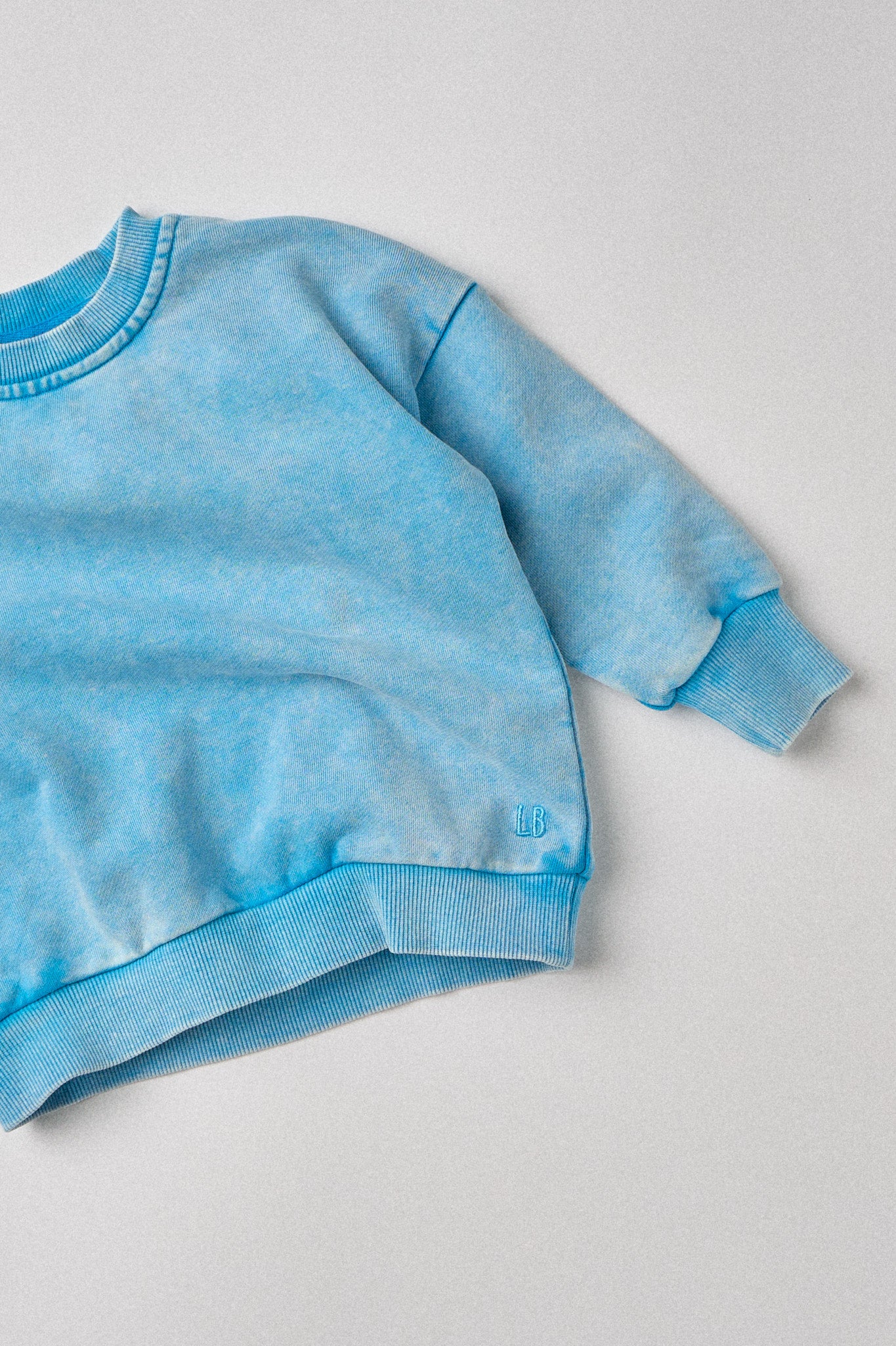 Electric Blue Washed Crewneck Sweatshirt - Soft Cotton Pullover for Men & Women | Perfect for Casual Wear, Layering & Street Style