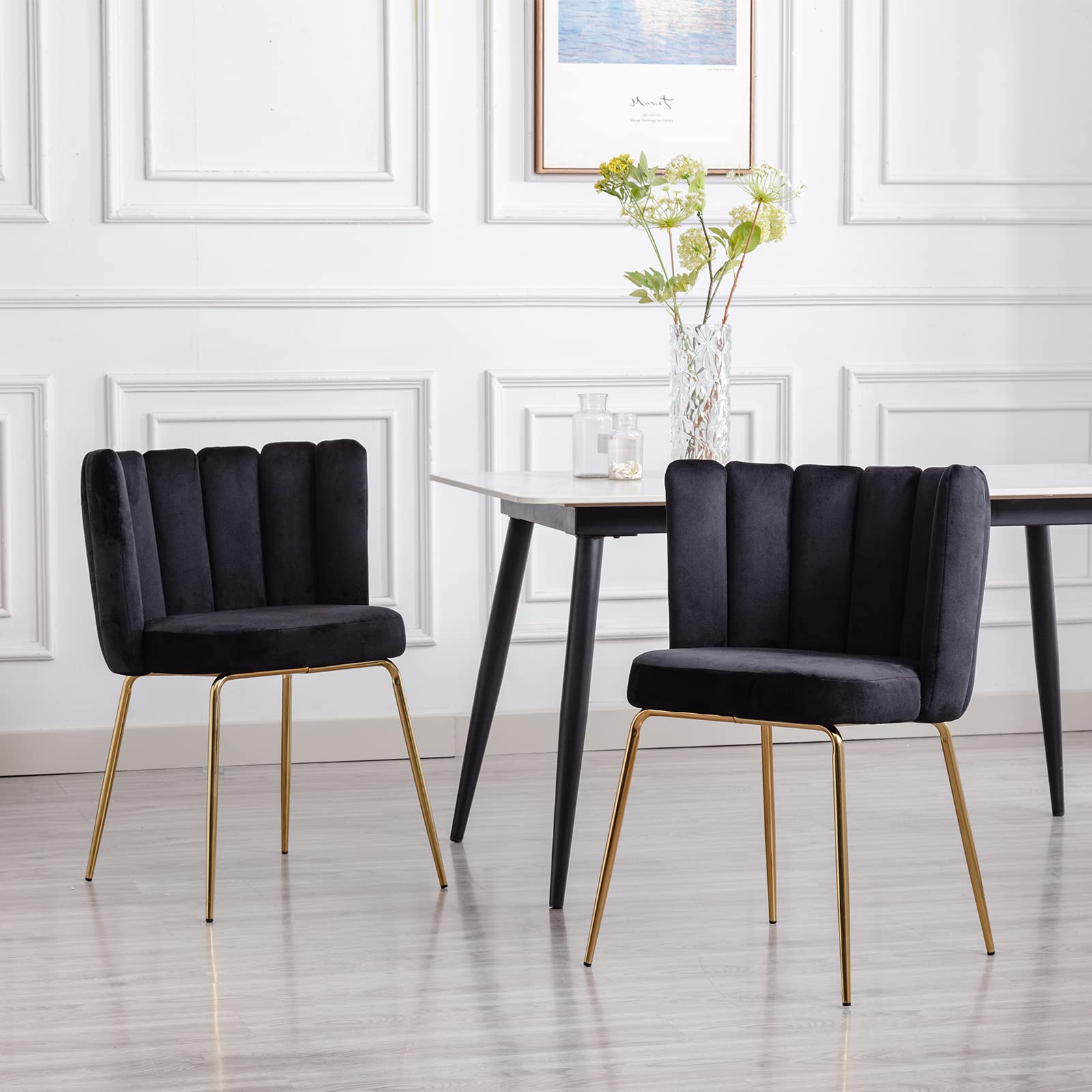 Premium Velvet Dining Chairs Set of 4 - Modern Upholstered Accent Chairs with Curved Back & Gold Metal Legs for Living Room, Kitchen, Bedroom | Elegant Home Decor & Comfortable Seating Solution for Dinner Parties, Coffee Time & Relaxation