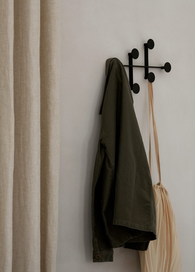 Premium AUDO CPH Afteroom Coat Hanger - Modern Black Wooden Clothes Hanger for Wardrobe Organization & Luxury Garment Care - Perfect for Jackets, Coats, and Delicate Clothing Storage