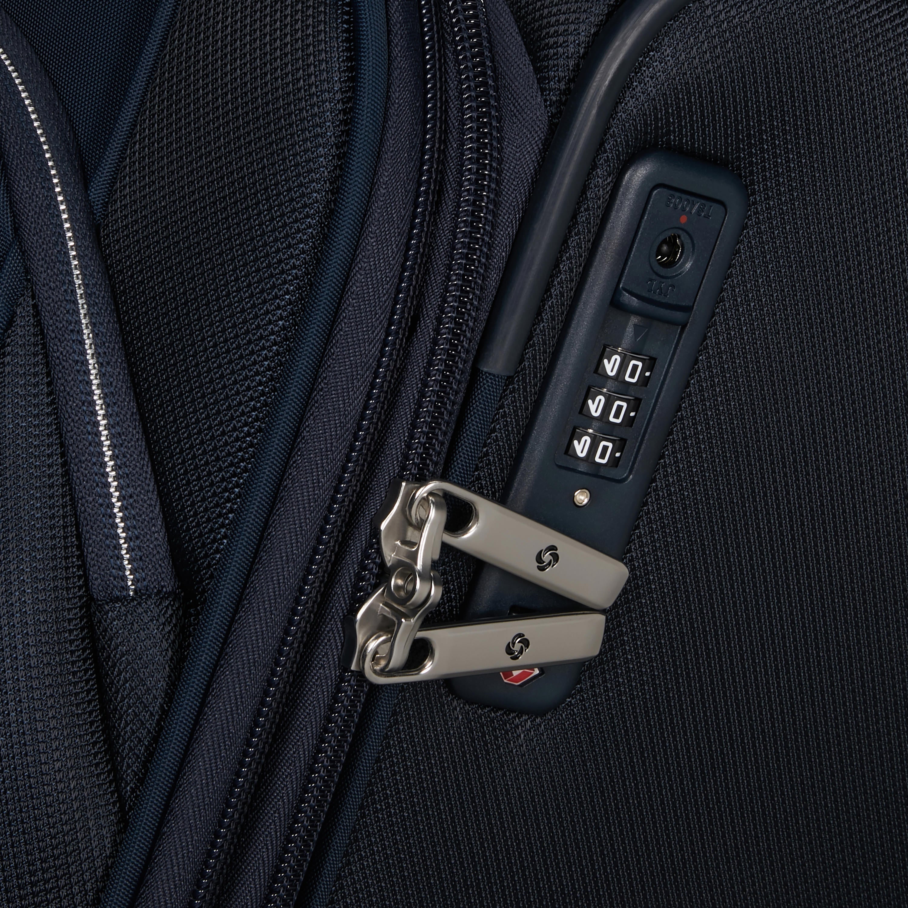 Samsonite Re Lite Spinner Expandable Medium Luggage - 20