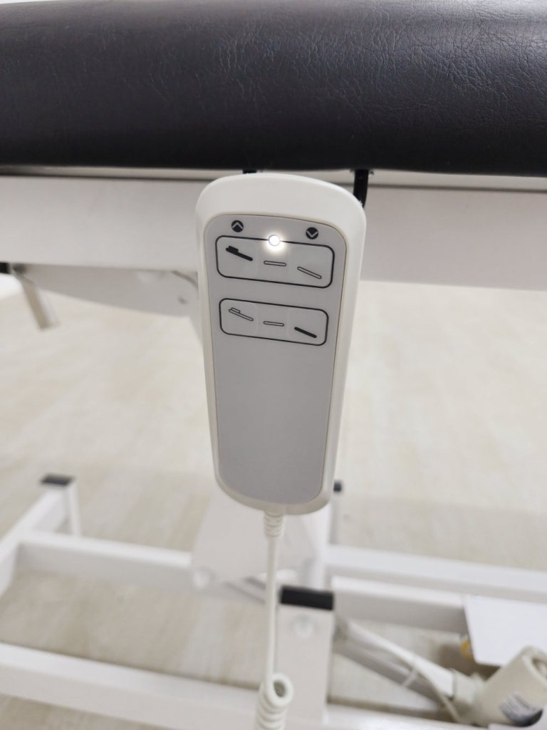 GreenLife Thomas II Power Chiropractic Adjustable Bed with 4 Wheels & Dual Motors - Hydraulic Gas Lift Leg Support for Home/Clinic Use - Perfect for Pain Relief & Physical Therapy