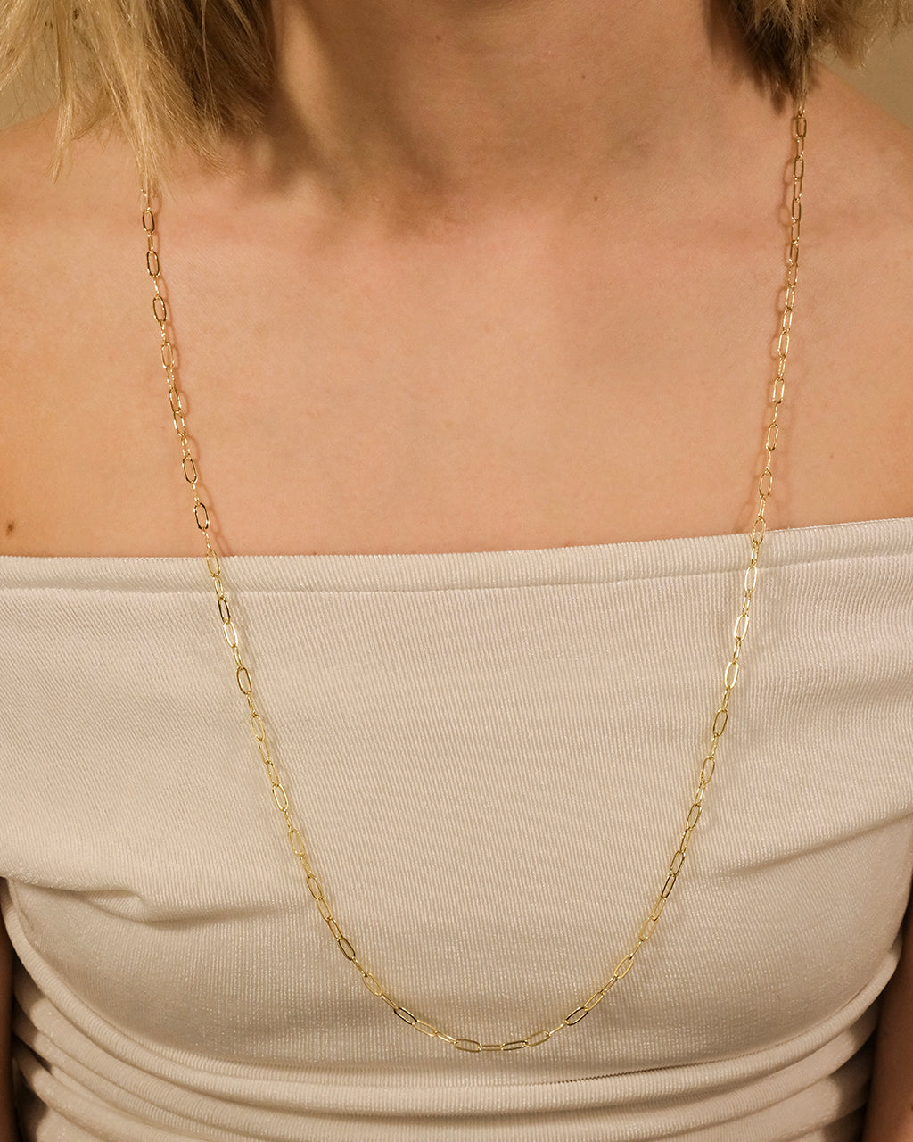 Elegant Polished Paperclip Link Chain Necklace - Dainty Gold/Silver Layering Necklace for Women - Perfect for Everyday Wear, Office & Date Night