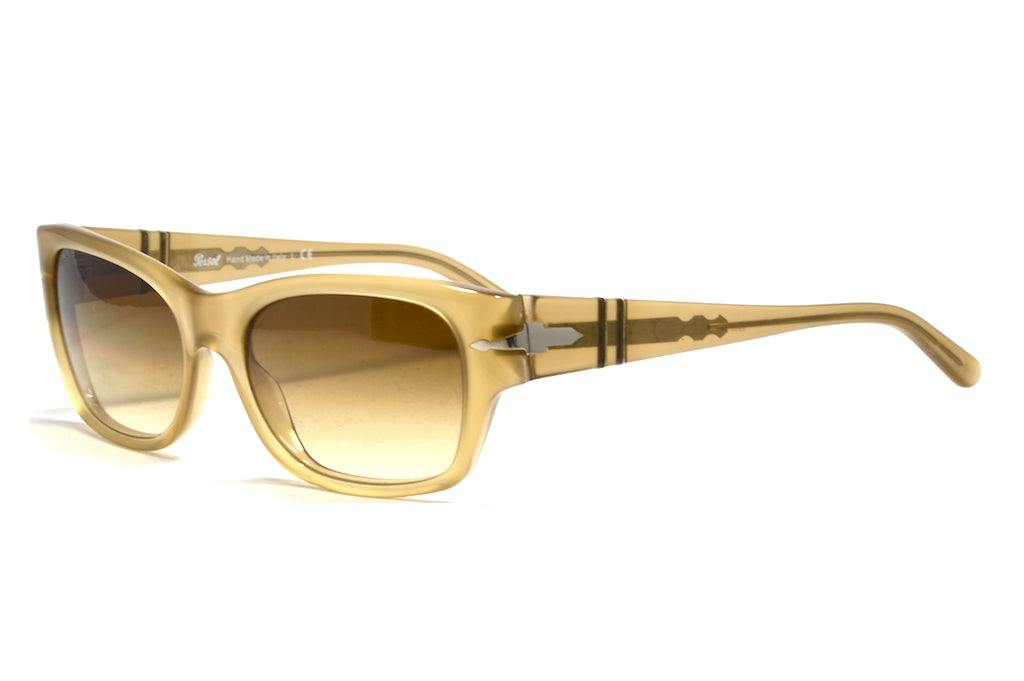 Persol 2955S Polarized Sunglasses for Men & Women – Classic Aviator Style, UV Protection, Lightweight & Comfortable – Perfect for Driving, Travel, and Outdoor Activities