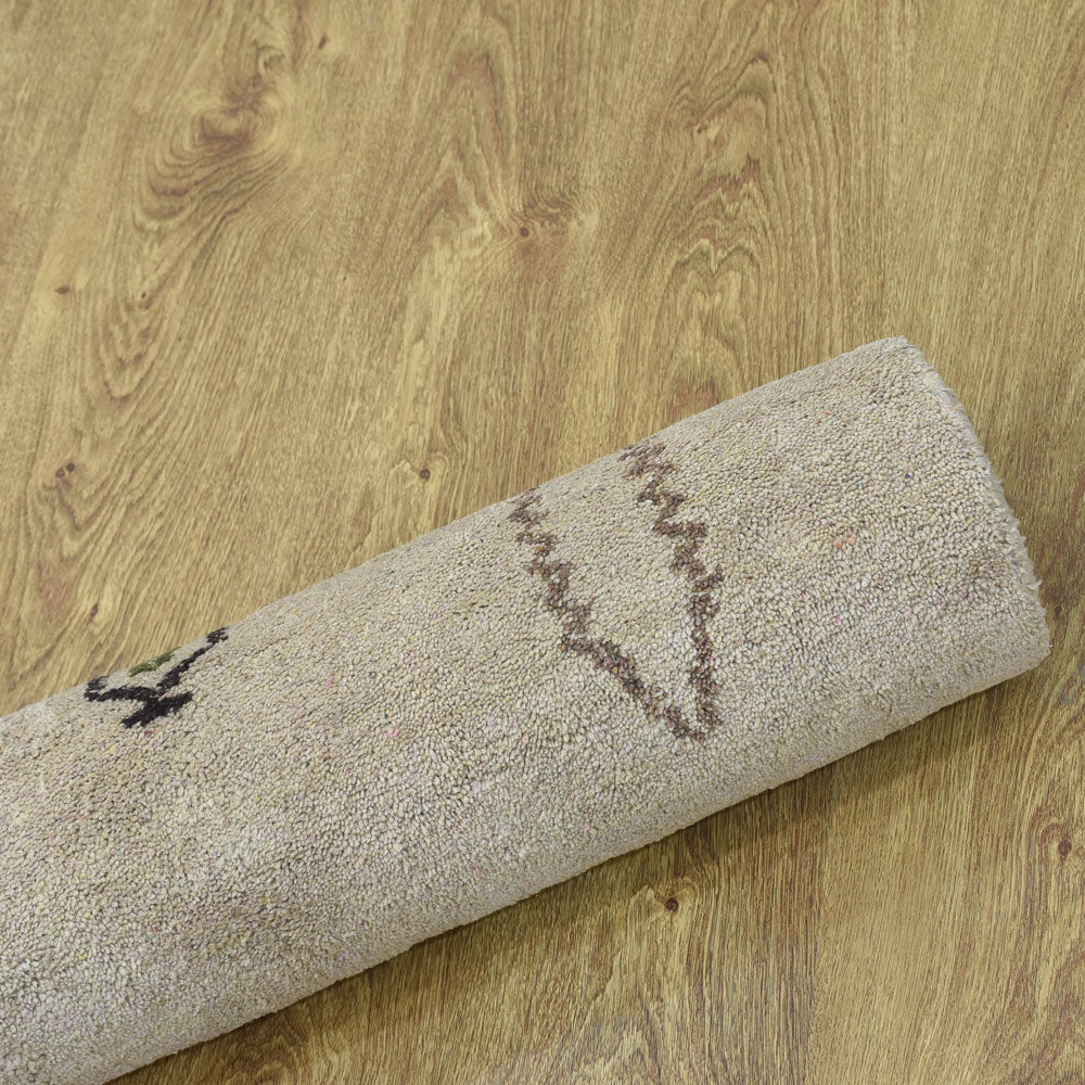 Hand Knotted Bohemian Style Rug - Soft & Durable for Living Room, Bedroom, or Office Decor
