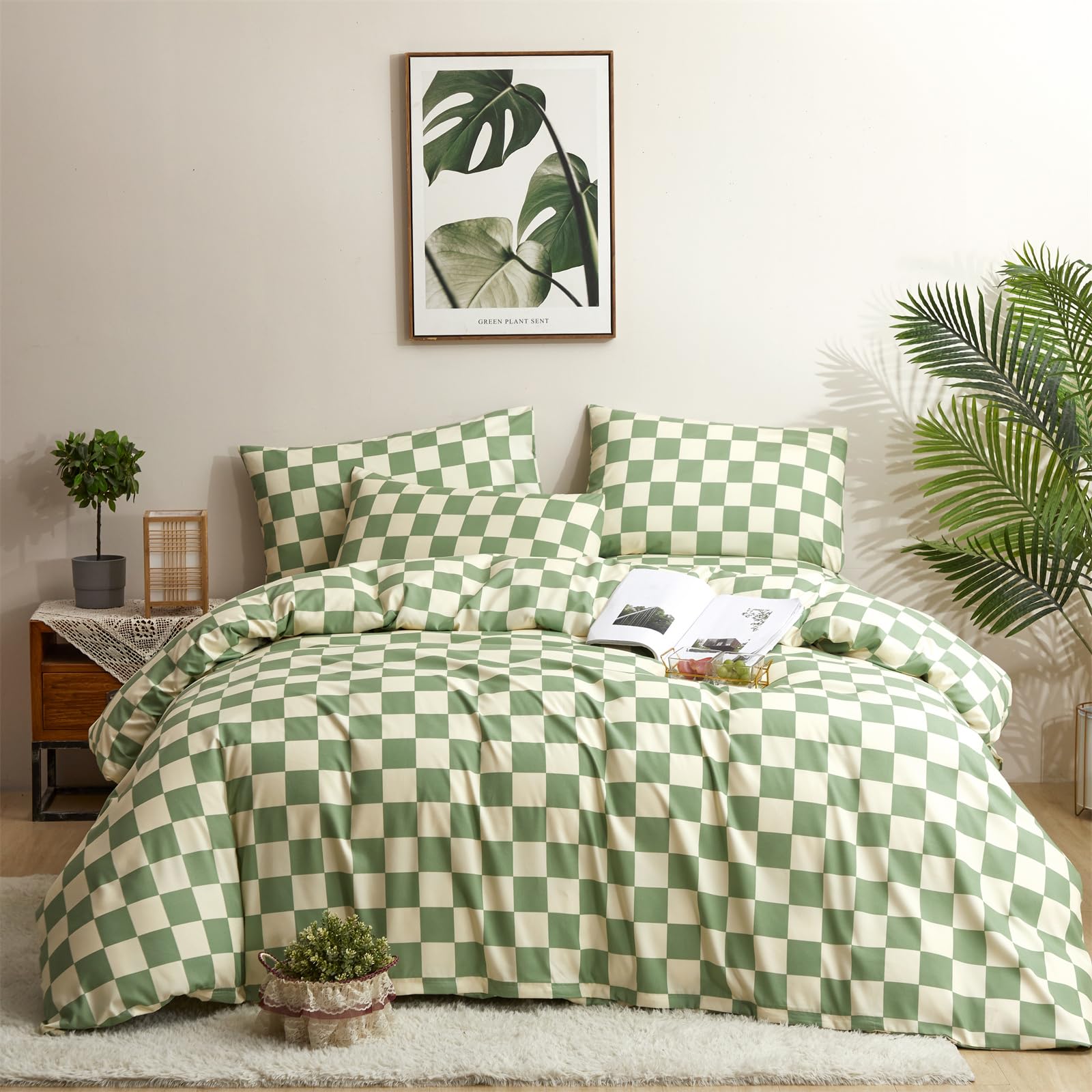 CLOTHKNOW Green White Plaid California King Comforter Set - 3 Piece Grid Bedding Set with 2 Pillowcases | Soft Checkered Duvet Cover for Master Bedroom, Guest Room & Dorm Decor
