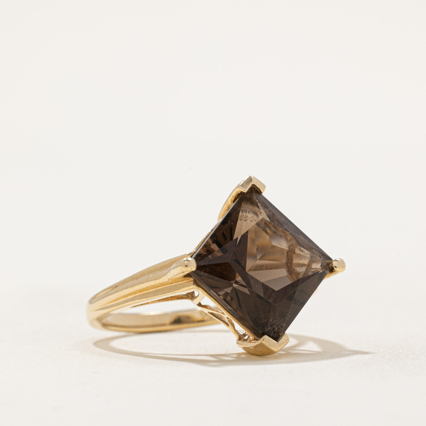 Smoky Quartz Cocktail Ring - 5.65 Carat Genuine Stone - Size 7.25 - Elegant Evening Wear & Special Occasion Jewelry for Women