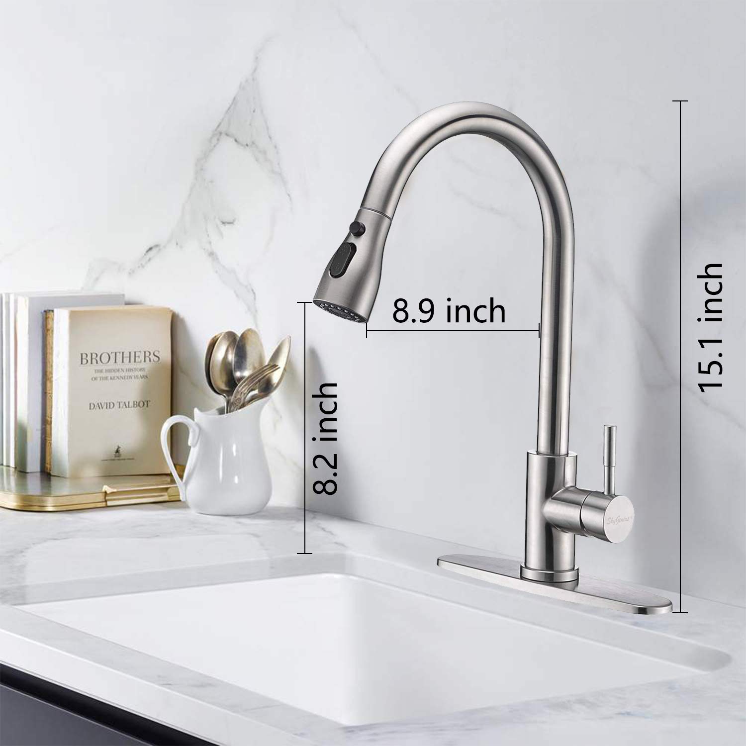 Stainless Steel Pull Down Kitchen Faucet for Modern Sinks