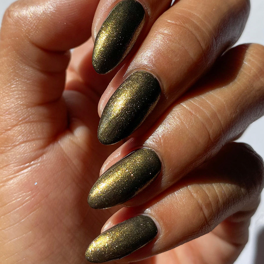 Magpies & Ravens Nail Polish - Long Lasting Vegan Nail Lacquer for Women - Perfect for Parties, Weddings & Everyday Wear