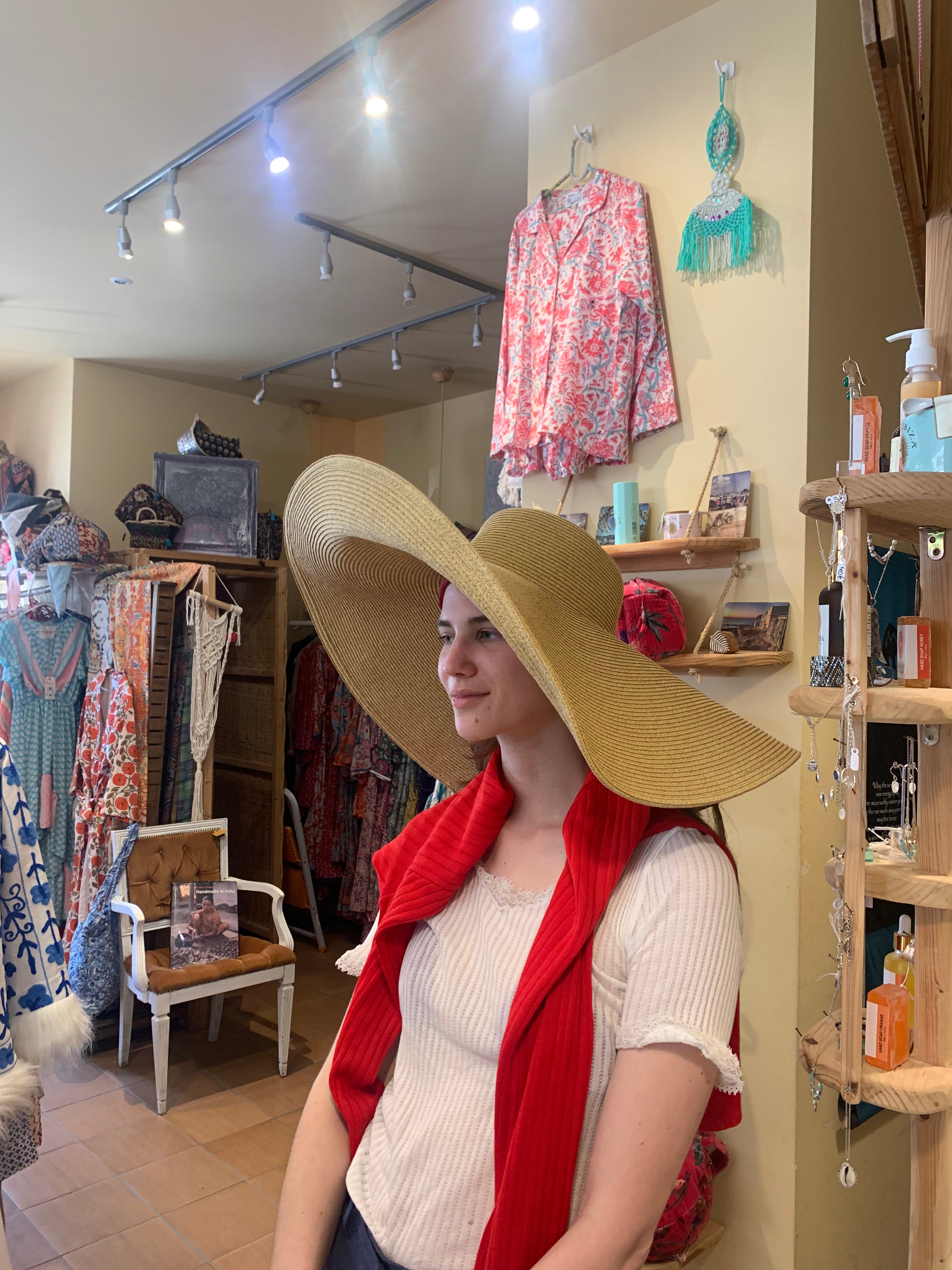 Pamela Big Hat - Stylish Wide Brim Sun Hat for Women - Perfect for Beach, Summer Outfits & Outdoor Activities