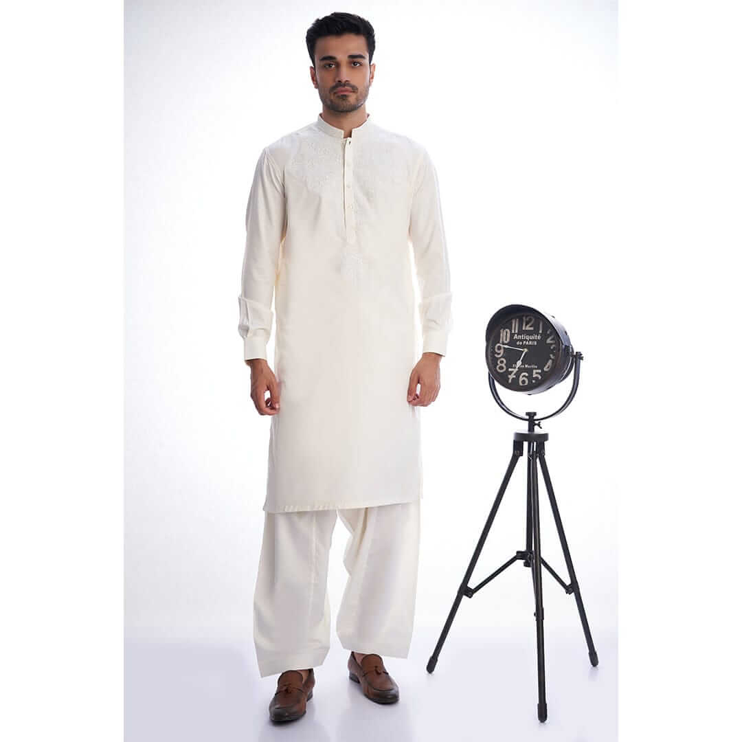 Elegant Ivory Embroidered White Shalwar Kameez - Traditional Pakistani Outfit for Women - Perfect for Weddings, Festivals & Special Occasions