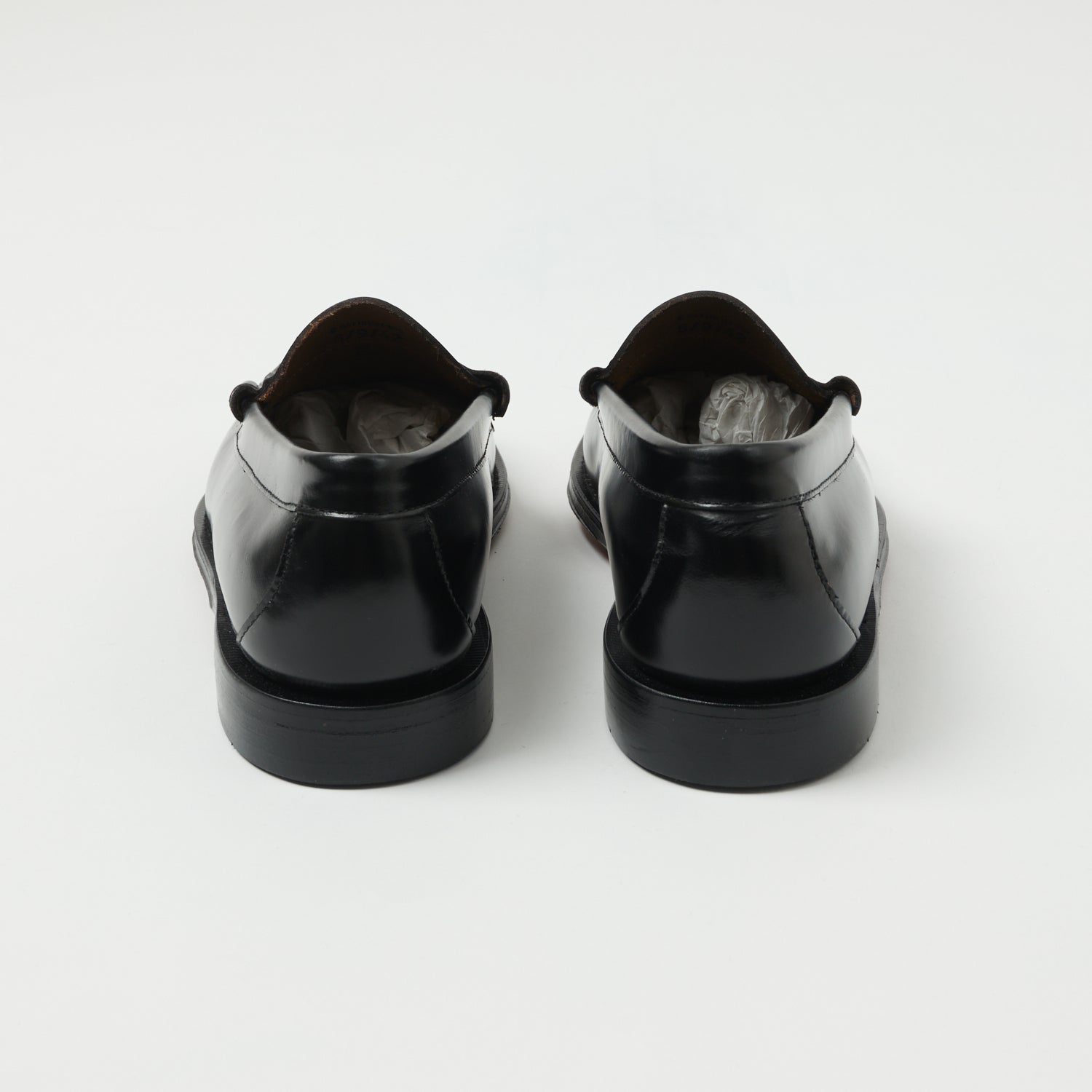 G.H. Bass Weejun Larson Moc Penny Loafers for Men - Classic Black Leather Slip-On Shoes - Perfect for Business Casual, Office & Formal Occasions