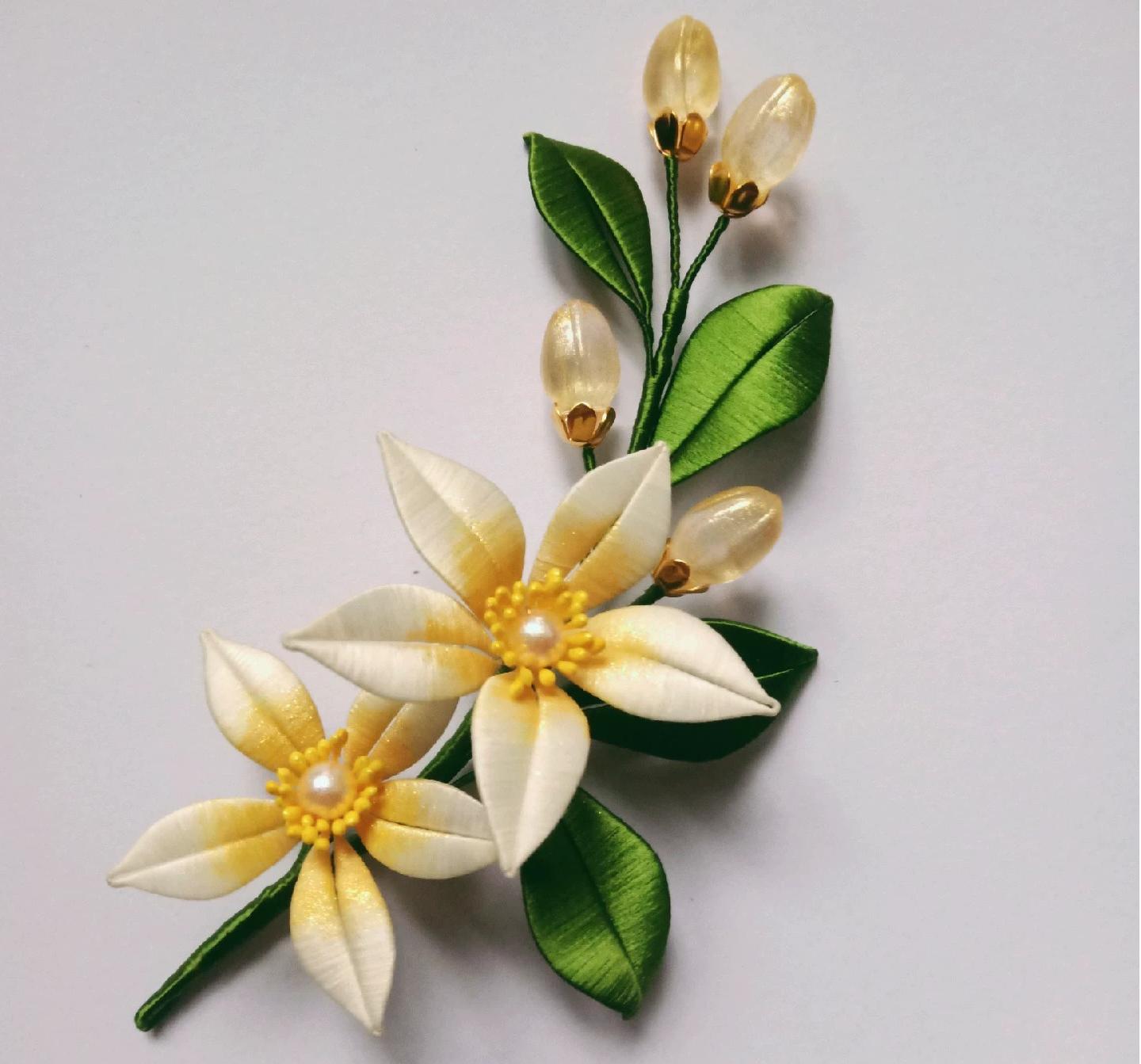 Custom Silk Flower Brooch - Elegant Handmade Floral Pin for Women | Perfect for Weddings, Parties & Special Occasions