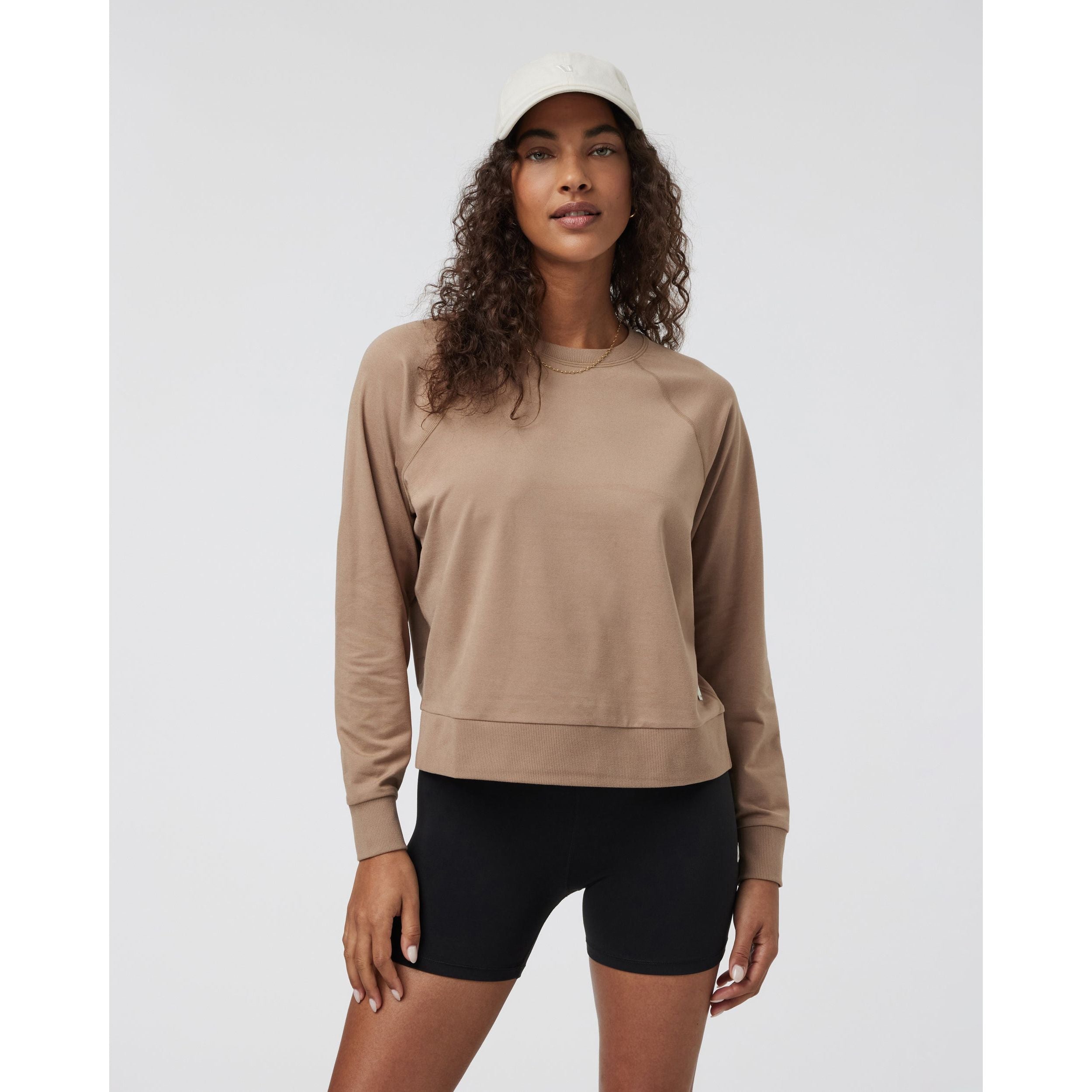 Vuori Women's Long Sleeve Halo Crew - Soft Performance Shirt for Yoga, Running & Outdoor Activities | Moisture-Wicking & Breathable Activewear Top