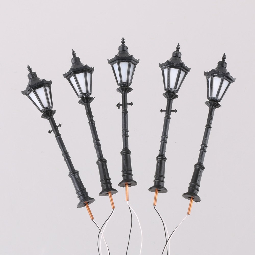 10PCS 1:50 Scale LED Courtyard & Street Lamps for Model Railways - Miniature Landscape Lighting for Train Sets, Dioramas, and Outdoor Scenes