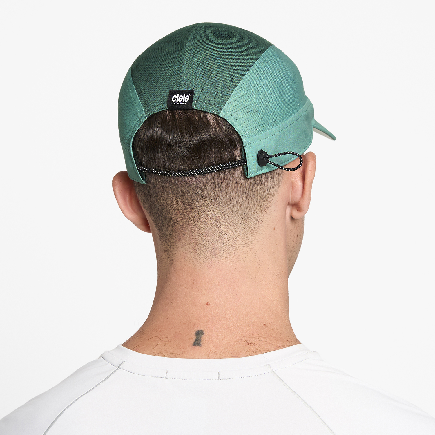 CIELE FSTCapSC Comp IconicVC Running Hat - Lightweight Performance Cap for Men & Women - Perfect for Jogging, Hiking & Outdoor Sports