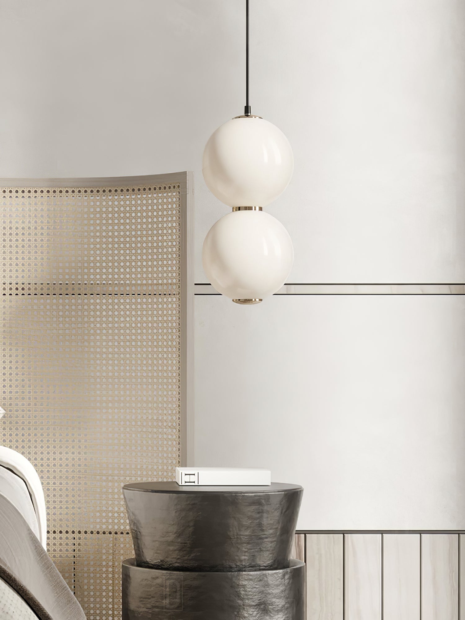 Modern Double Globe Pendant Light - Adjustable Hanging Chandelier for Dining Room, Kitchen Island & Bedroom Lighting - Industrial Vintage Style Ceiling Fixture