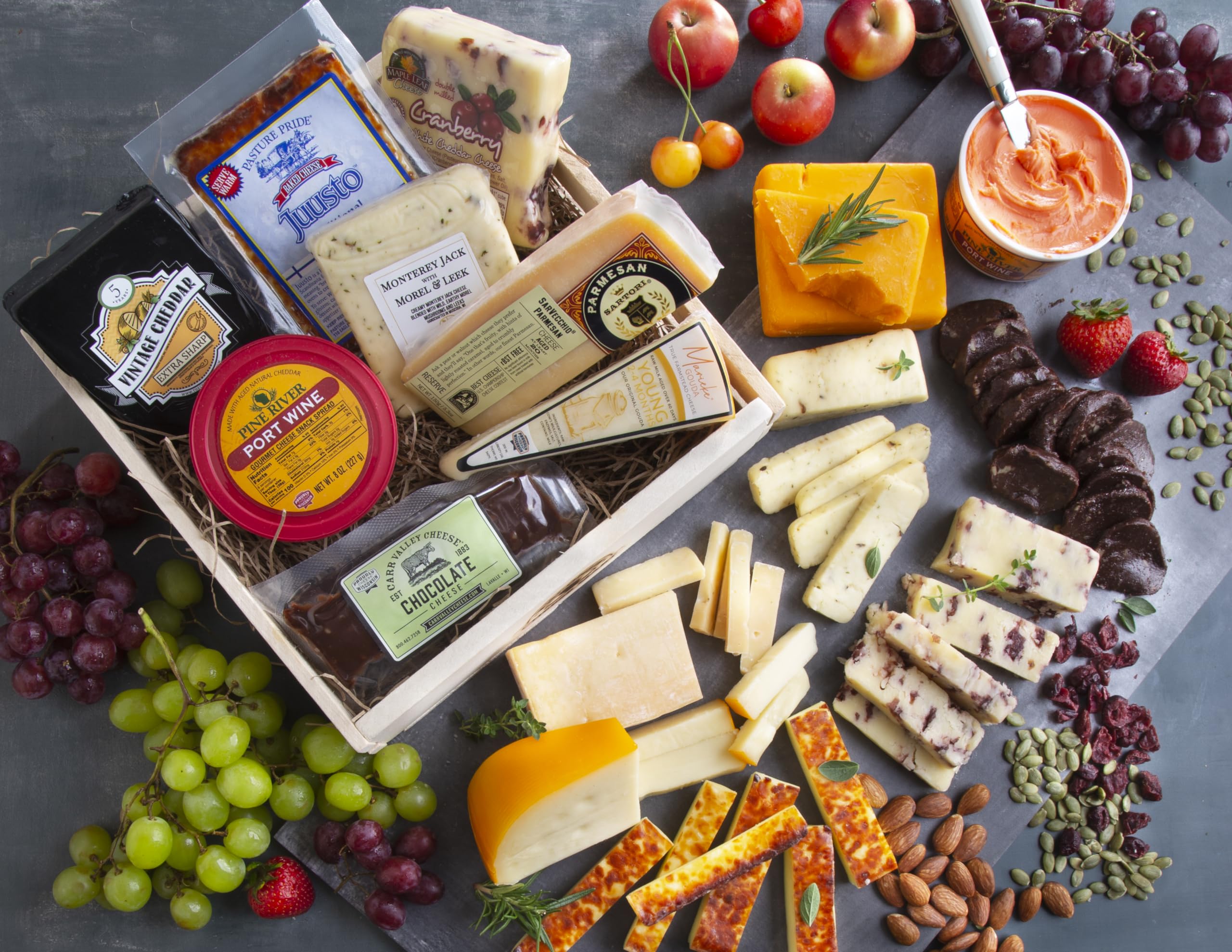 Best Sellers Cheese Collection | Premium Wisconsin Cheese Variety Pack | Gourmet Gift Box for Holidays, Parties & Corporate Gifts | Perfect for Cheese Lovers & Foodies