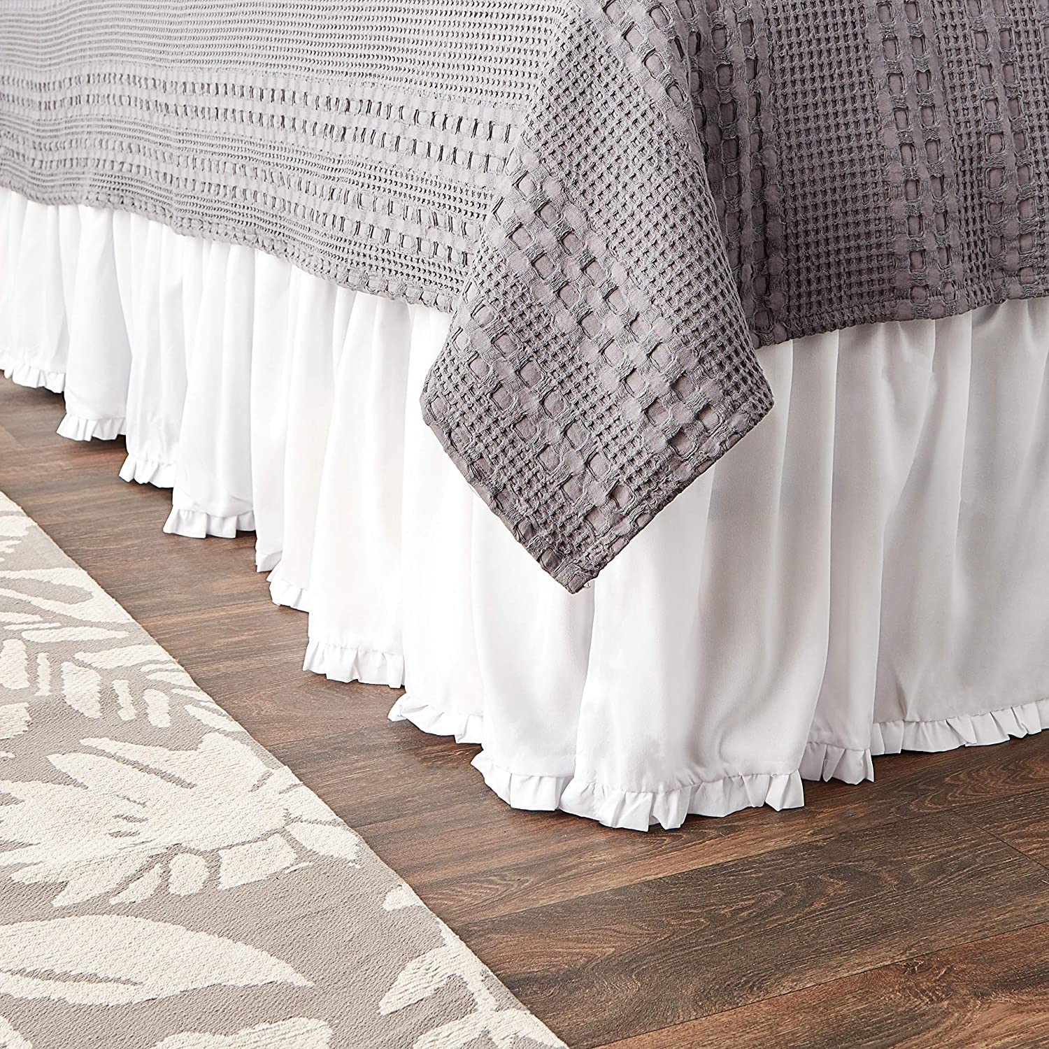 Greenland Home Sasha Bed Skirt - King Size White Fitted Dust Ruffle for Bedroom Decor & Hotel Style Luxury Bedding