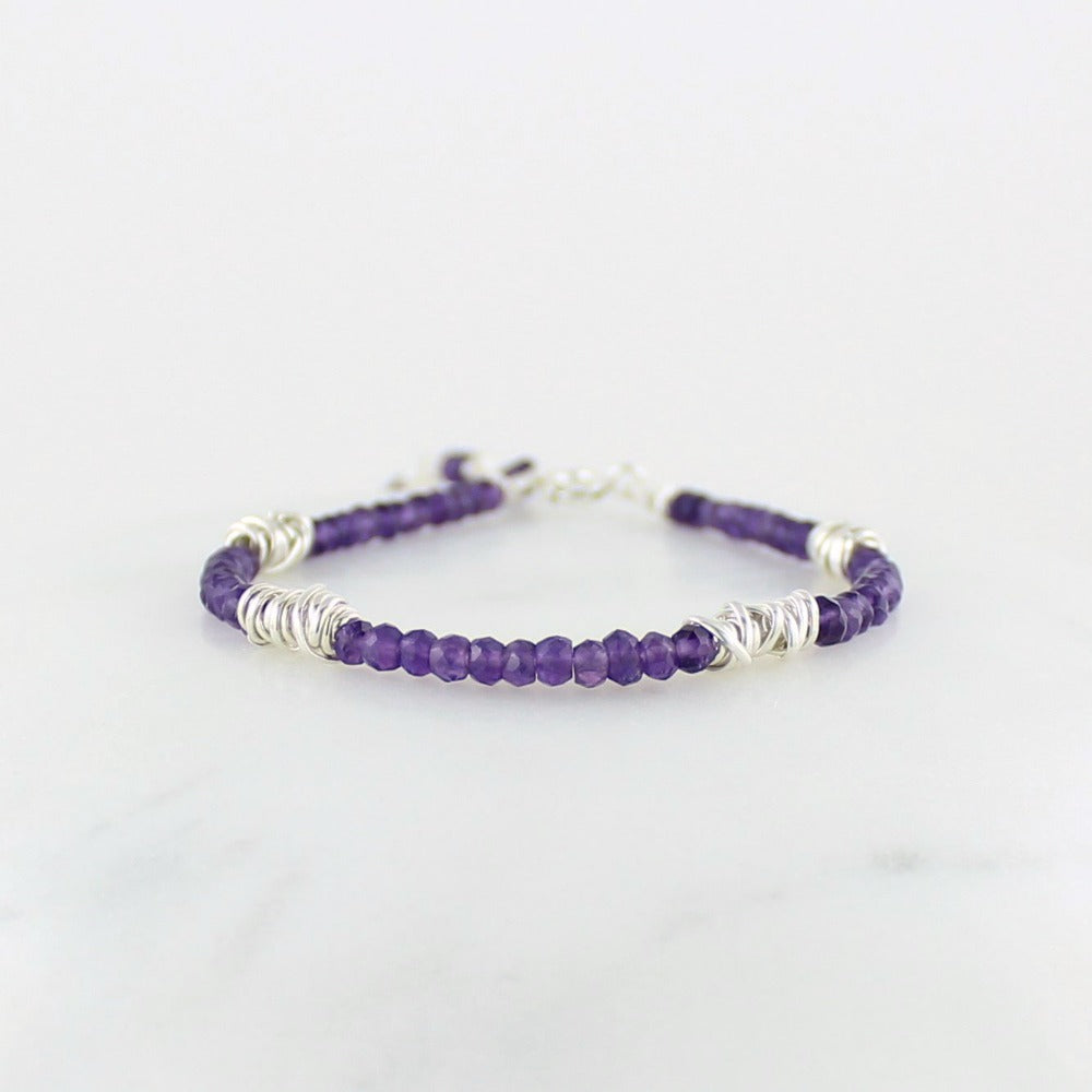 Elegant Silver Twist Stacking Bracelet for Women - Trendy Layered Jewelry for Everyday Wear & Special Occasions