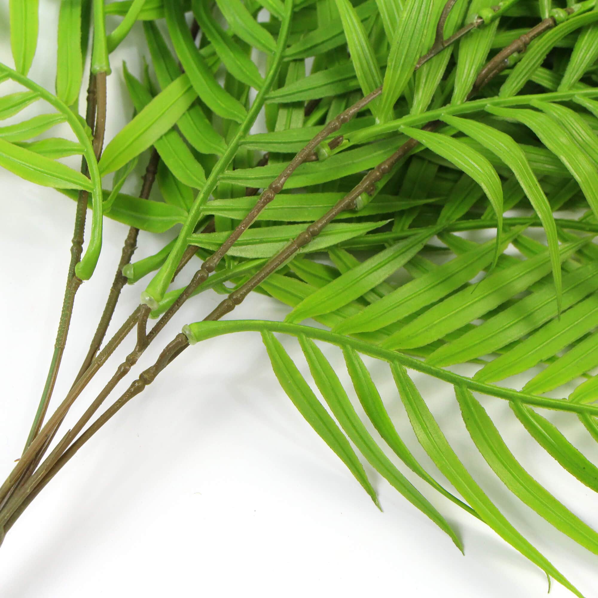 UV Resistant 85cm Artificial Bamboo Bush - Realistic Hanging Green Faux Bamboo Plant for Home Decor, Office, Garden & Patio