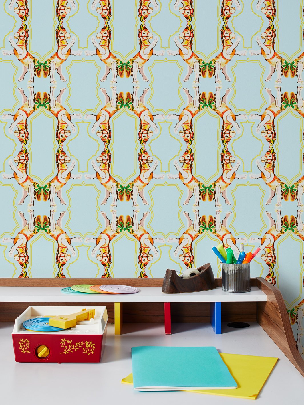Fisher Price™ Horse Arc Wallpaper - Premium Nursery Decor for Baby Rooms & Kids' Bedrooms - Perfect for Themed Nurseries & Playrooms