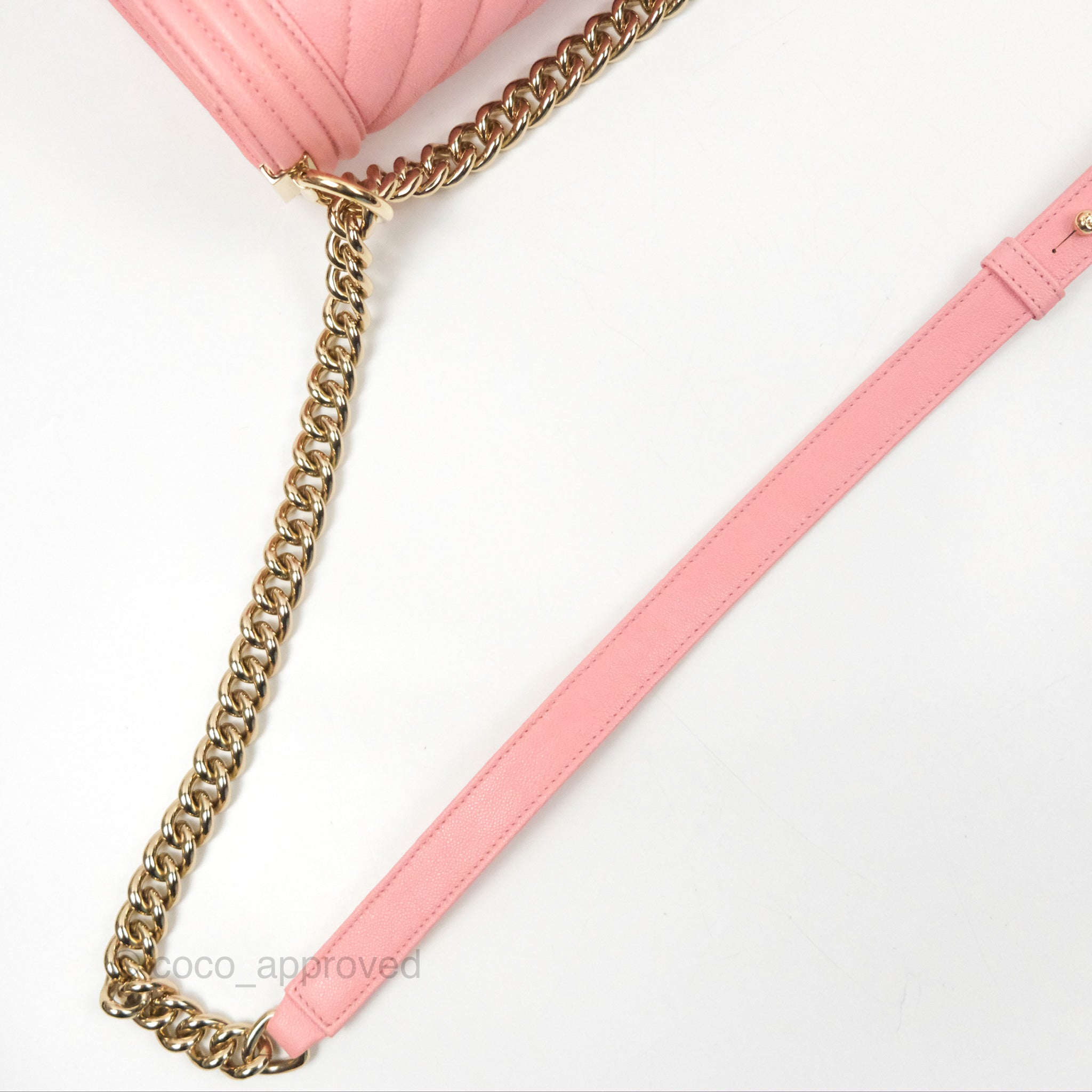 Chanel Boy Chevron Medium Flap Bag in Pink Caviar Leather with Gold Hardware - Perfect for Evening Events & Luxury Fashion Accessories