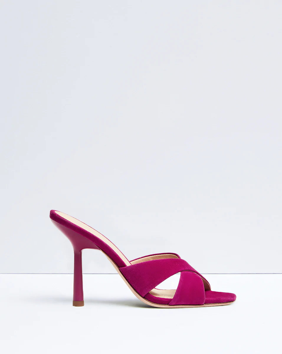Alsea Women's Comfortable Raspberry Sandals - Breathable & Lightweight for Beach, Walking, and Summer Outfits