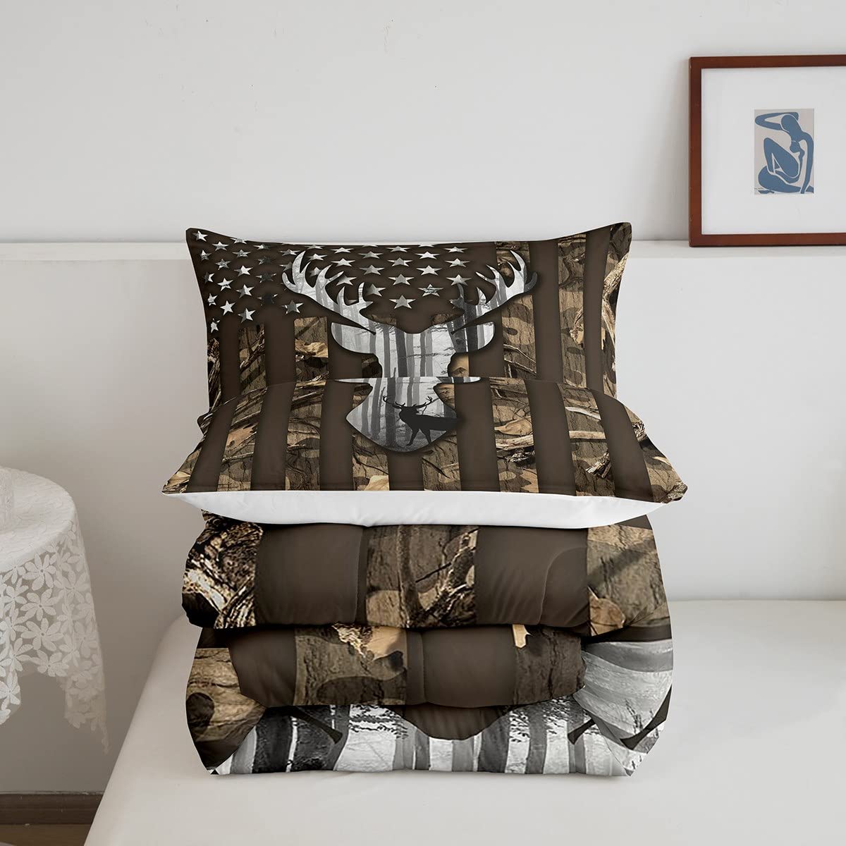 Camo American Flag Twin Comforter Set for Boys & Teens - Deer Antlers Brown Camouflage Quilt with Rustic Farm Branches, Leaves & Stars - USA Flag Themed Bedding for Hunting & Outdoor Enthusiasts - Perfect for Teen Bedrooms, Cabins & Dorm Rooms