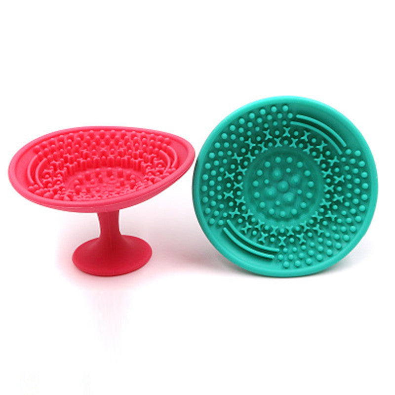 Premium Silicone Makeup Brush Cleaner Pad - Deep Cleaning Mat for Foundation, Eyeshadow & Cosmetic Brushes - Perfect for Home & Professional Makeup Artists