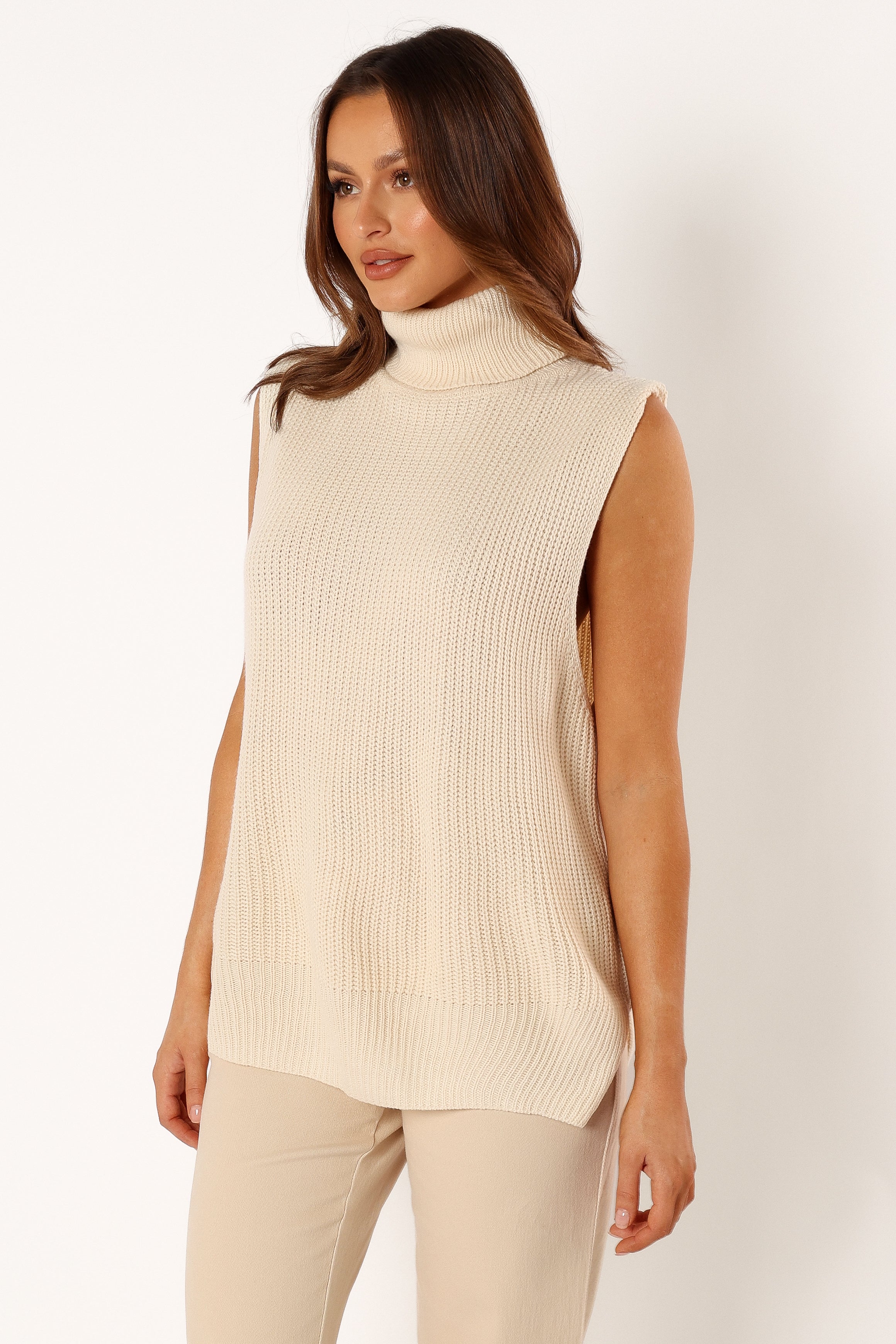 Celaena Women's Sleeveless Turtleneck Sweater - Soft Cream Knit Pullover for Fall & Winter Layering, Office Wear & Casual Outfits